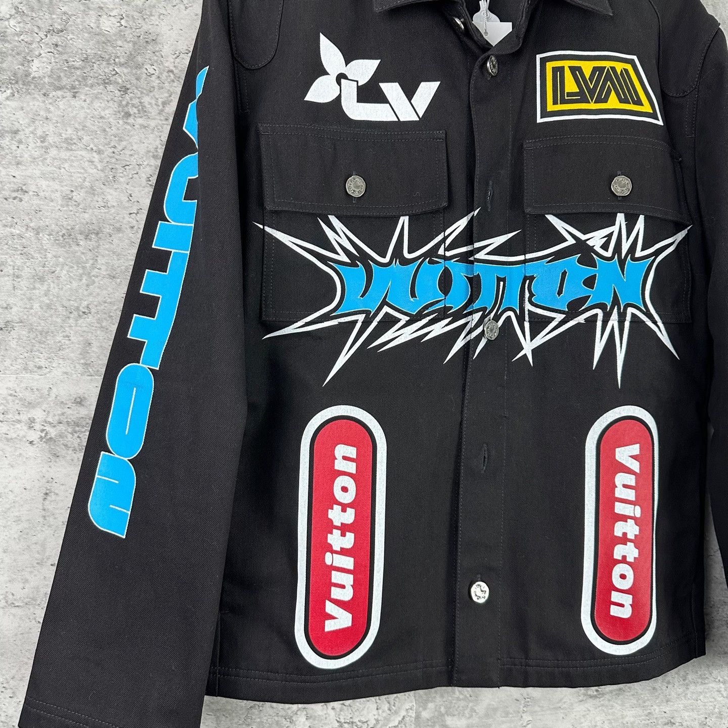 Louis Vuitton Louis Vuitton Graffiti Patch Denim Jacket 48 Size US M / EU 48-50 / 2 - 5 Thumbnail