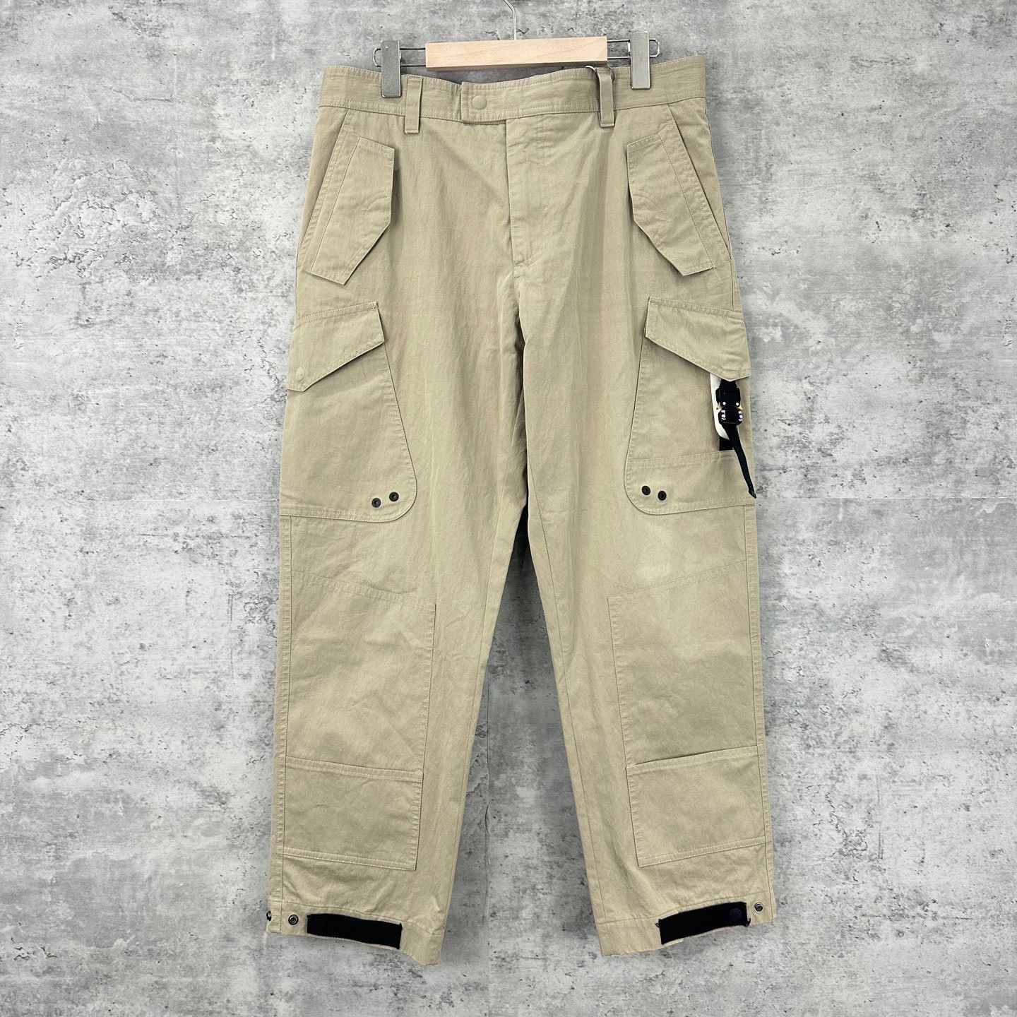 Dior Dior Buckle Pocket Cargo Pants 50 Size US 34 / EU 50 - 2 Thumbnail