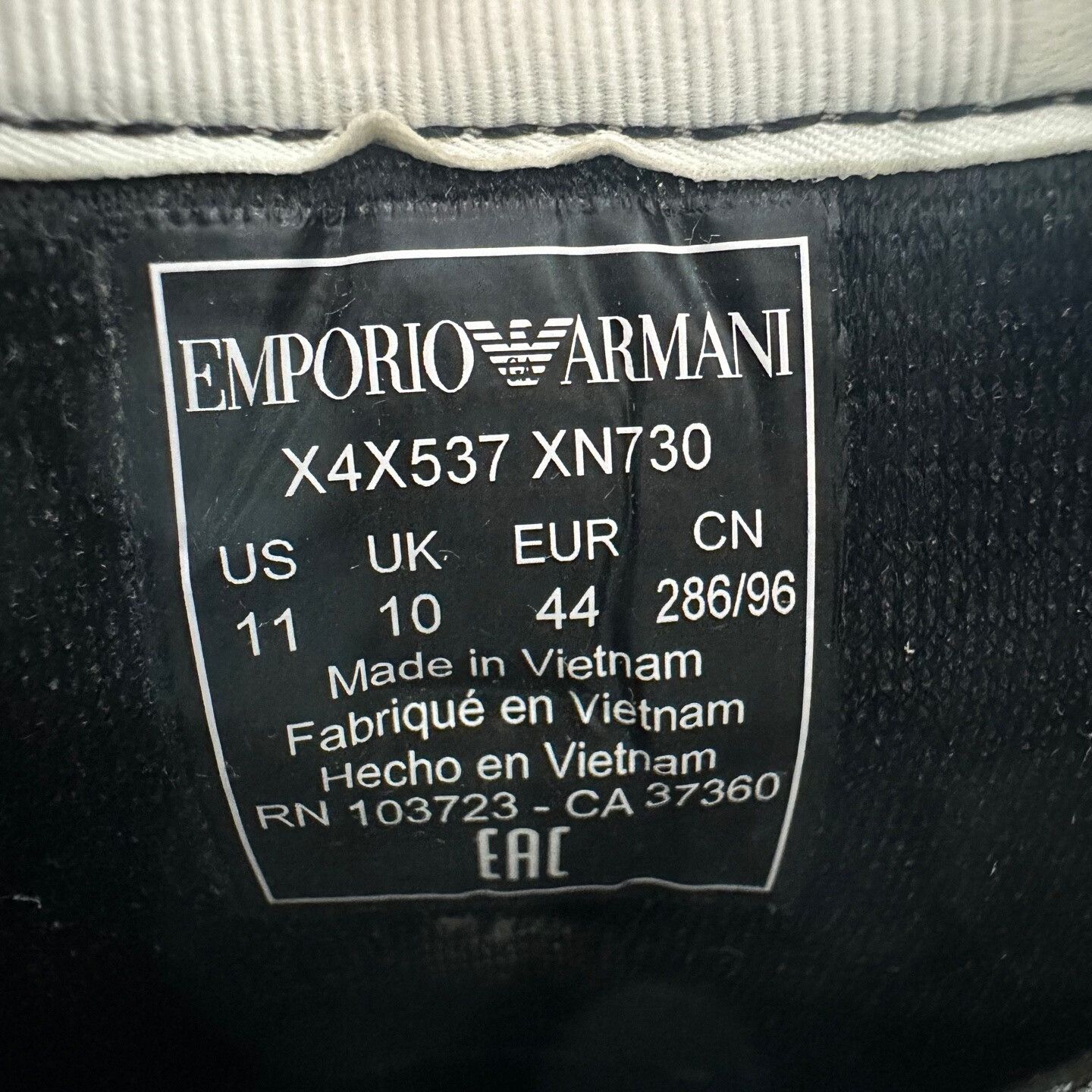Emporio Armani Emporio Armani Suede Mesh Sneakers Size 44 Size US 11 / EU 44 - 8 Thumbnail