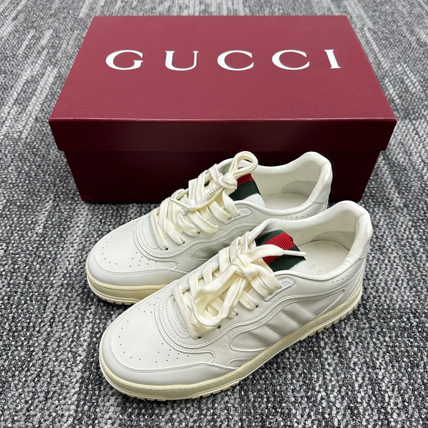Gucci Gucci Re-Web Grained Leather Sneakers UK 6.5 Size US 7.5 / EU 40-41 - 2 Thumbnail