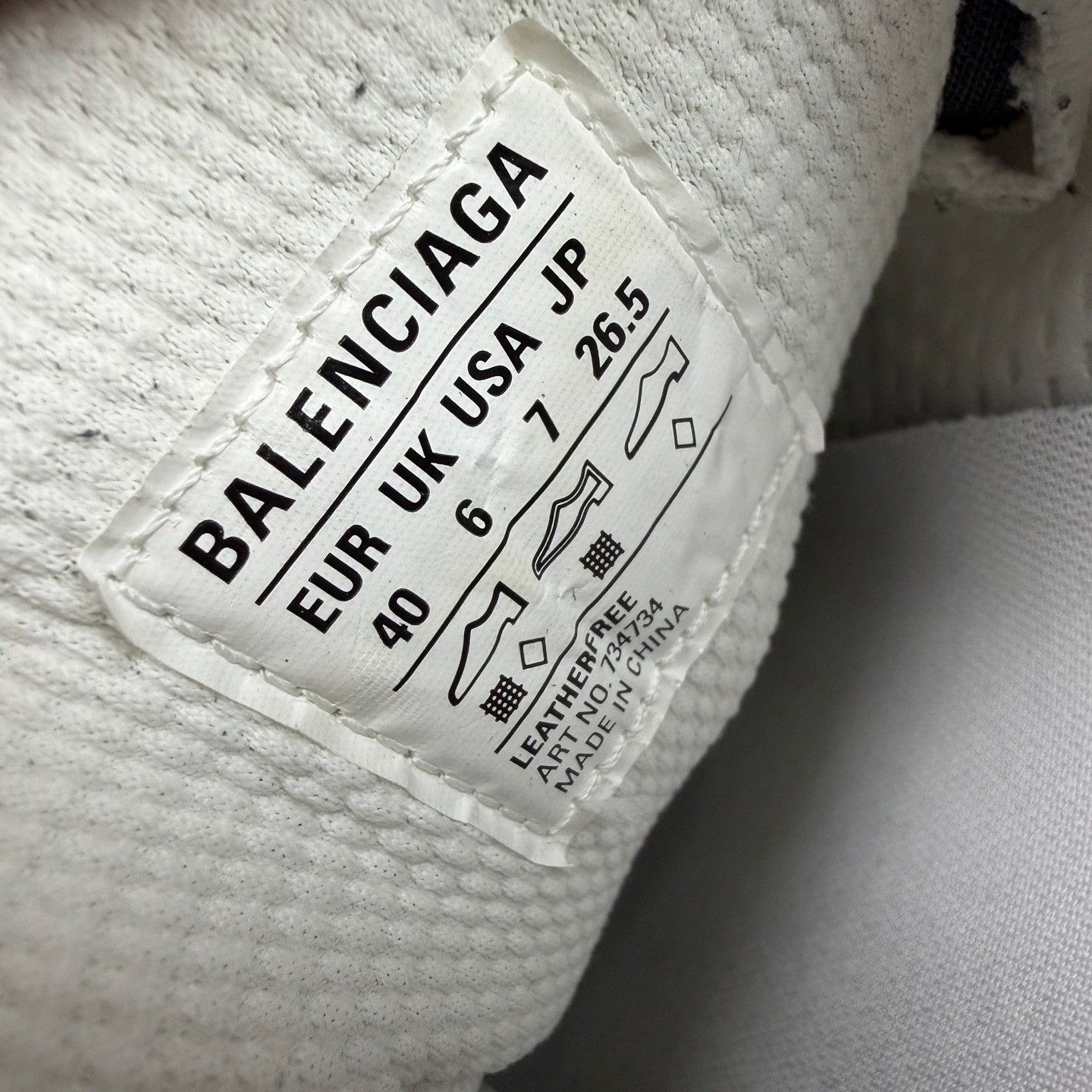 Balenciaga Balenciaga Distressed 3XL Sneakers US 7 Size US 7 / EU 40 - 8 Thumbnail