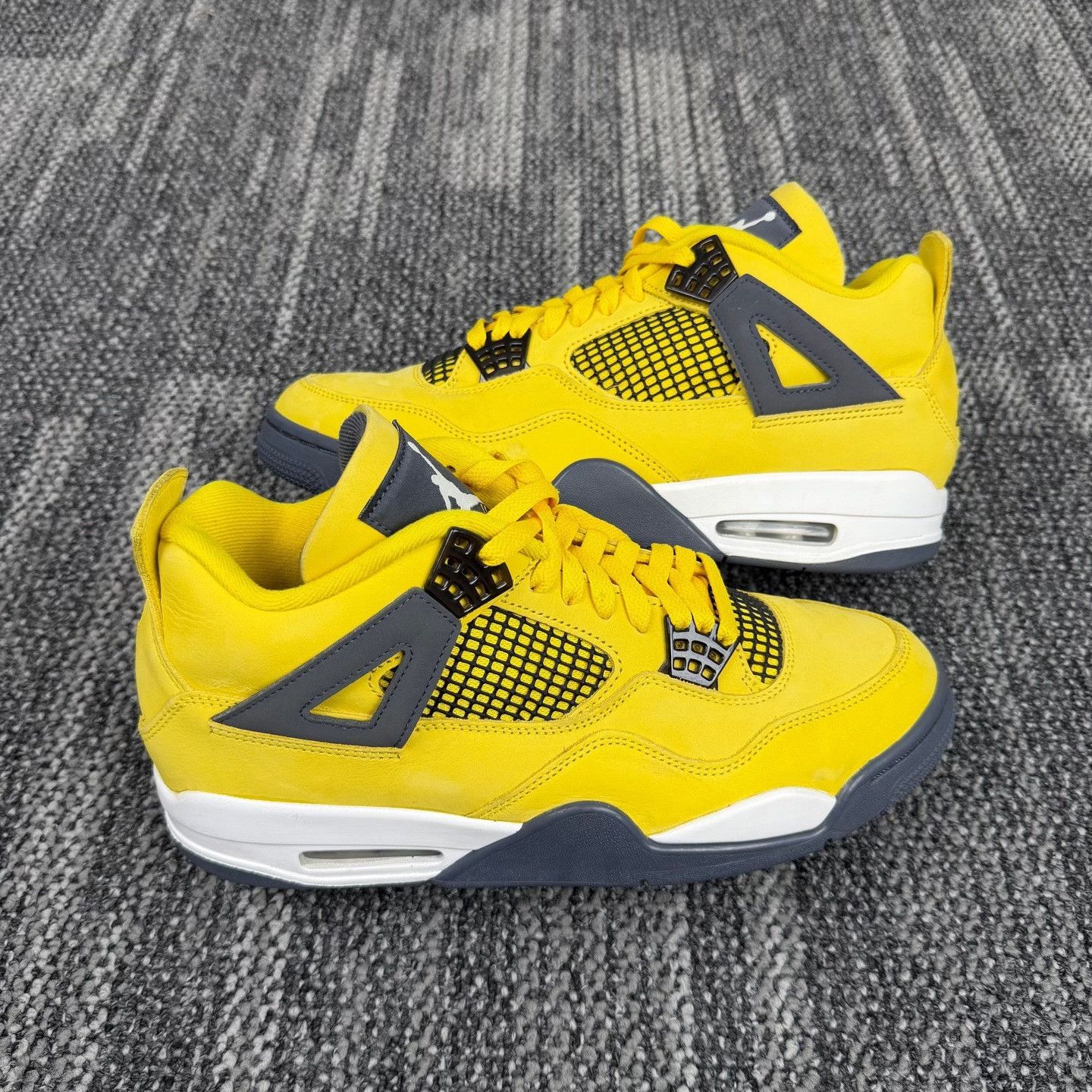 Jordan Brand Jordan Brand Lightning Air Jordan 4 US 10.5 Size US 10.5 / EU 43-44 - 6 Thumbnail