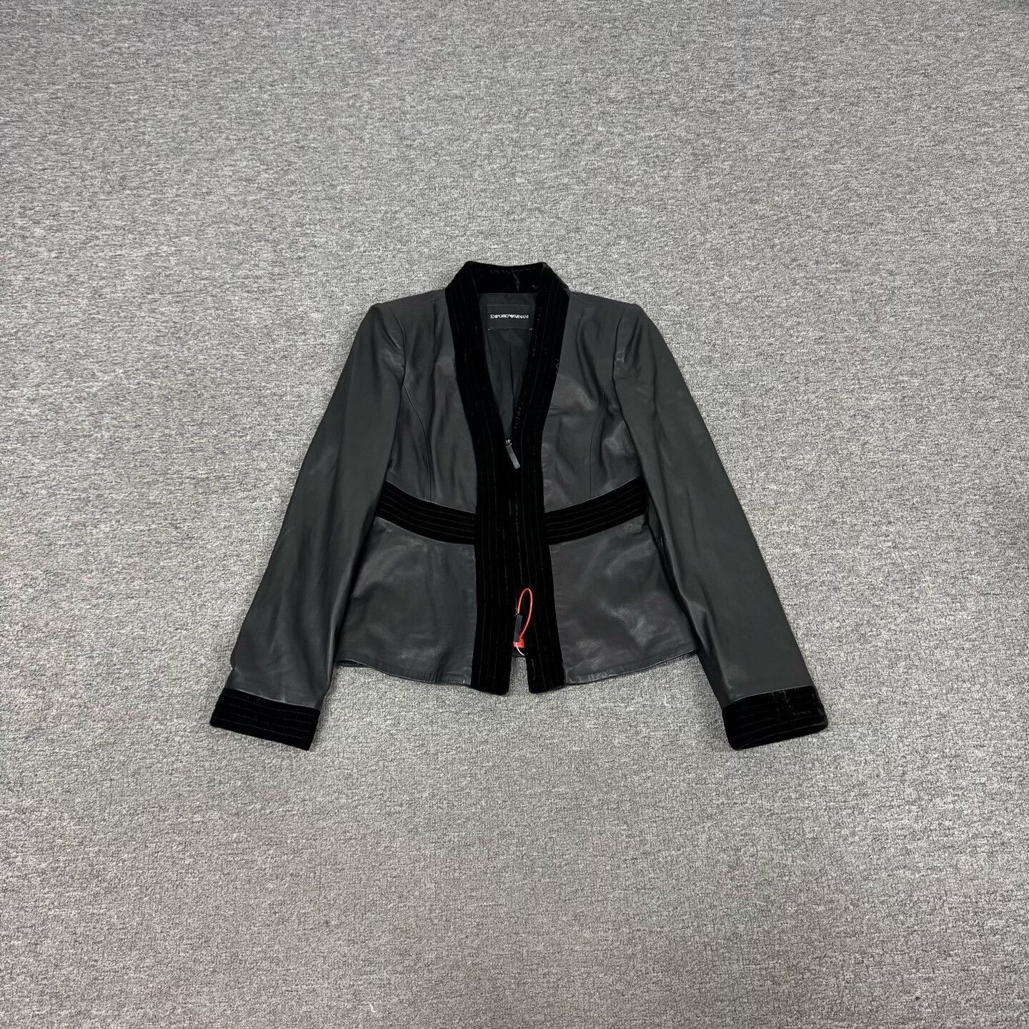 Emporio Armani Emporio Armani Leather Velvet Trim Jacket 40 Size S / US 4 / IT 40 - 2 Thumbnail