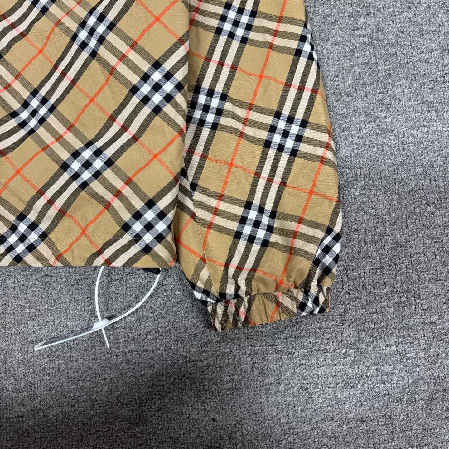 Burberry Burberry Reversible Check Hooded Jacket Size S Size US S / EU 44-46 / 1 - 4 Thumbnail