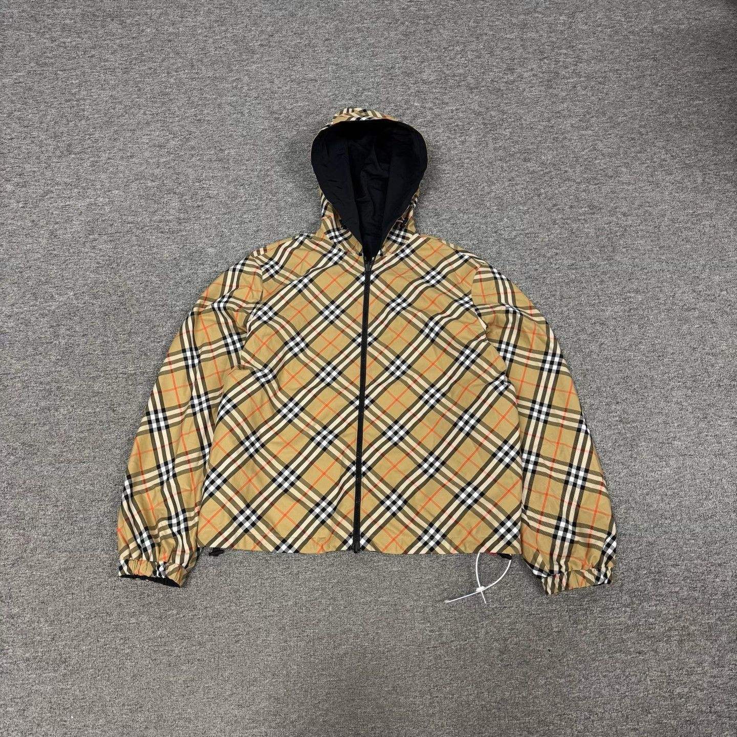 Burberry Burberry Reversible Check Hooded Jacket Size S Size US S / EU 44-46 / 1 - 2 Thumbnail