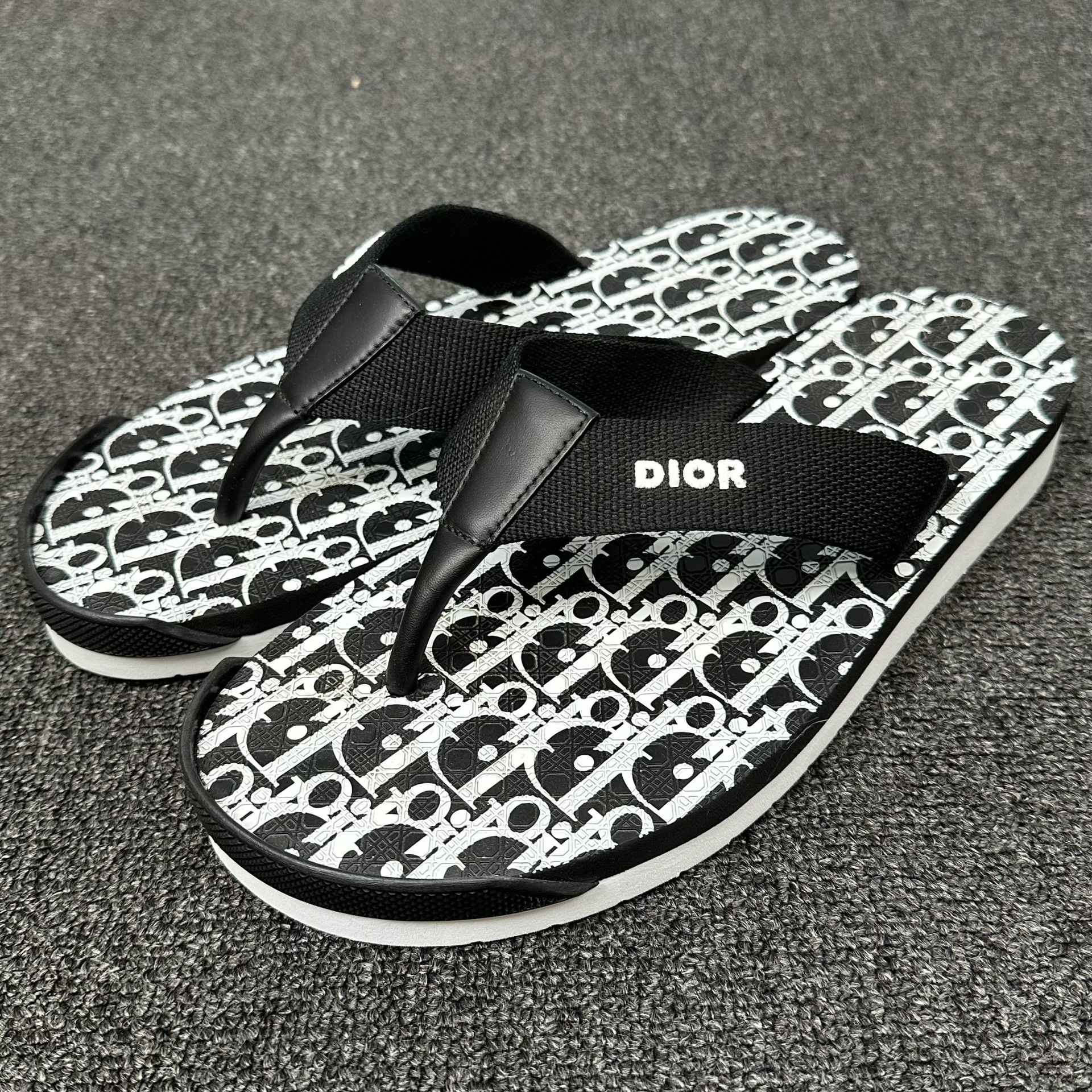Dior Dior Oblique Print Flip Flops 42 Size US 9 / EU 42 - 3 Thumbnail