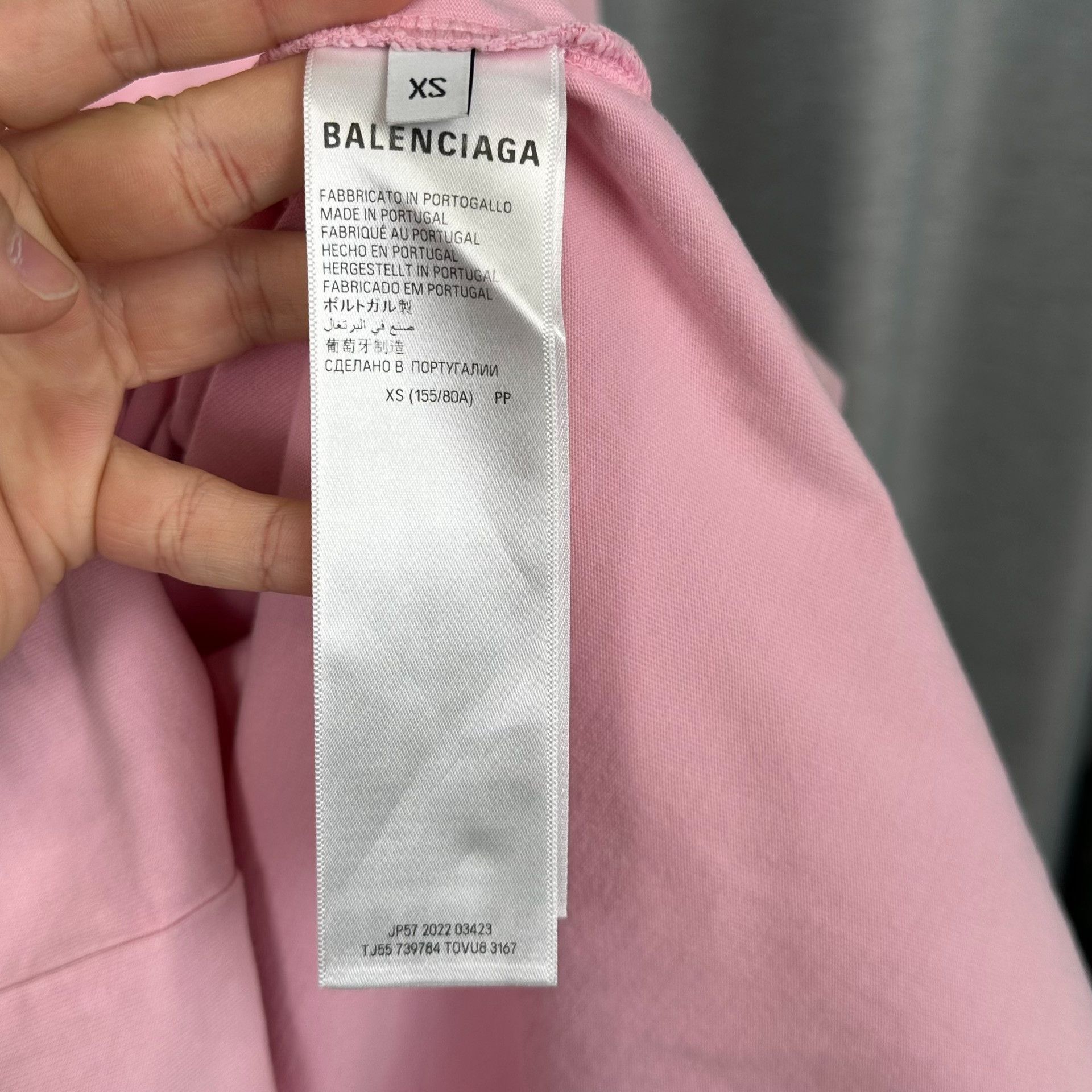 Balenciaga Balenciaga Sequin Logo Pink T-Shirt XS Size US XS / EU 42 / 0 - 5 Thumbnail