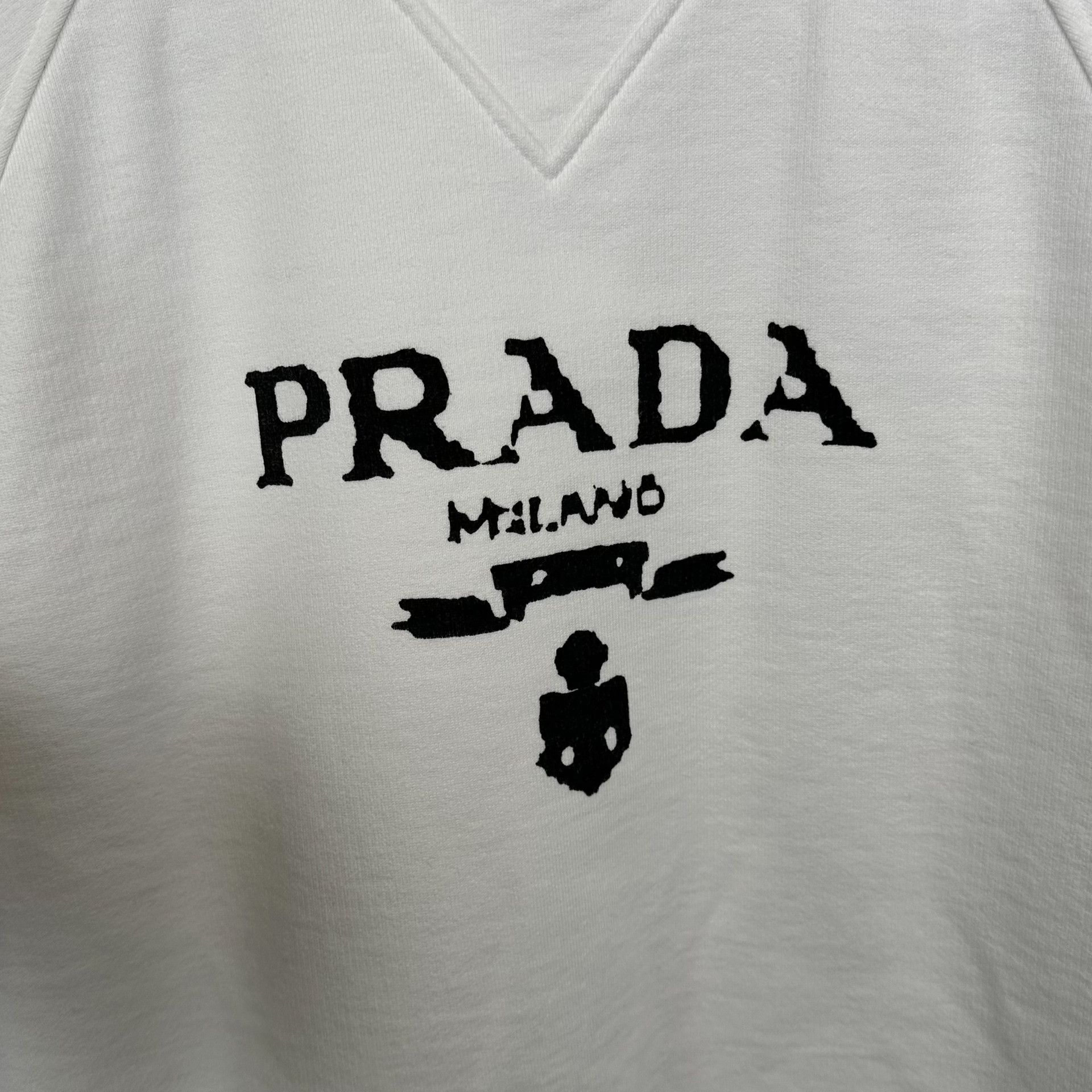Prada Prada Logo Print Sweatshirt Size M Size US M / EU 48-50 / 2 - 4 Thumbnail