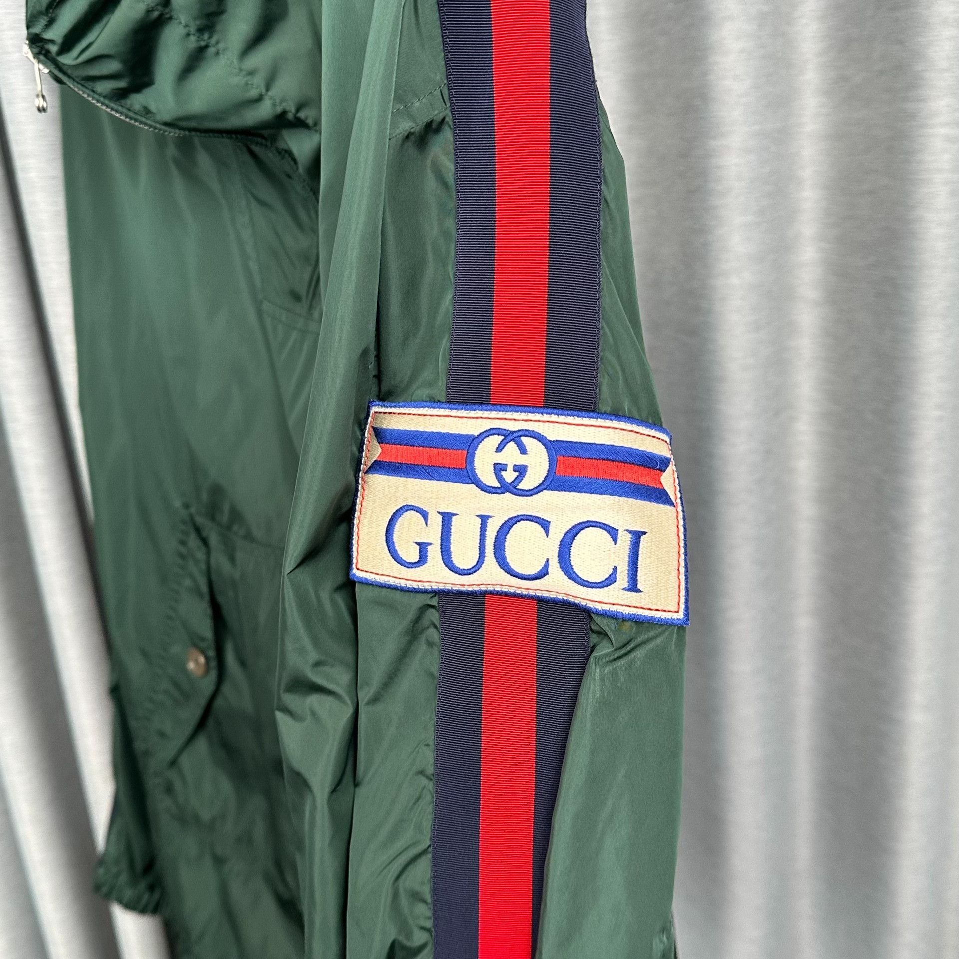 Gucci Gucci Web Stripe Hooded Windbreaker 52 Size US L / EU 52-54 / 3 - 4 Thumbnail