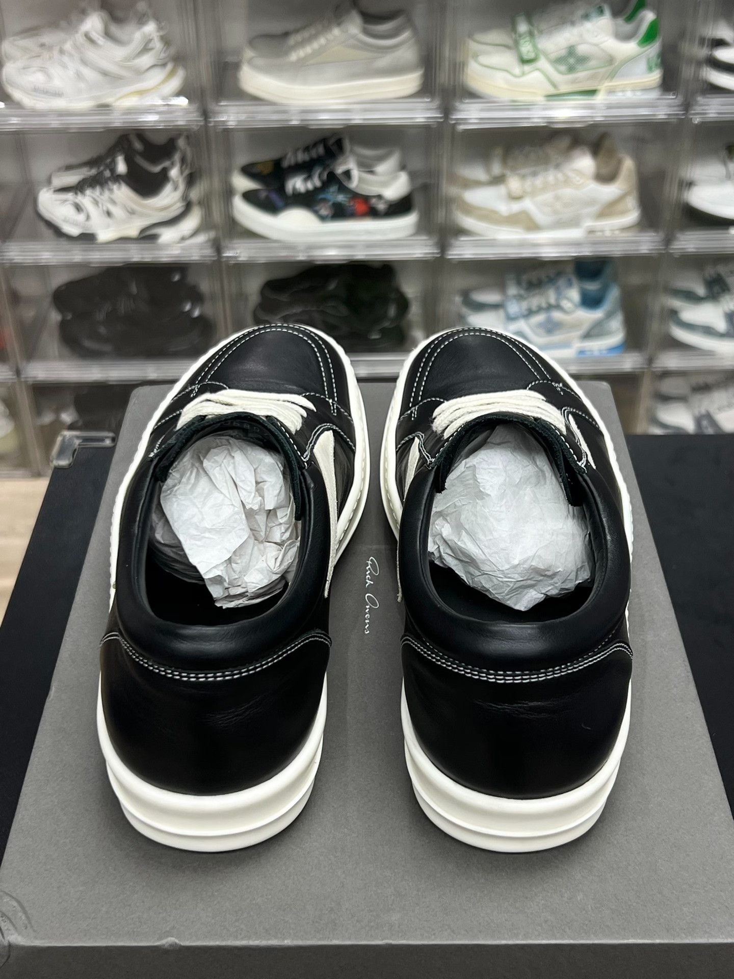 Rick Owens Rick Owens Black Lowtop Sneakers 9 Men Size US 9 / EU 42 - 7 Thumbnail
