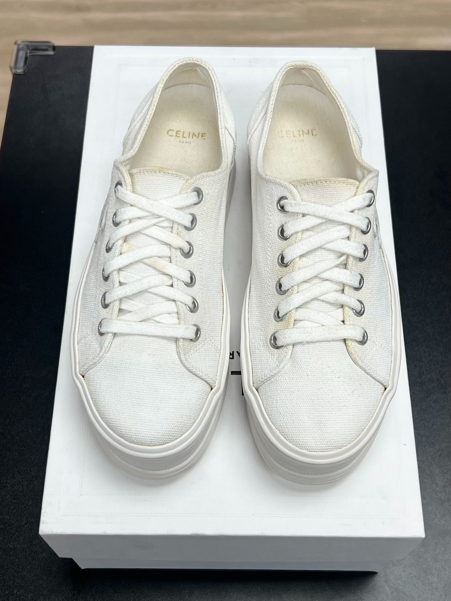 Celine Celine White Lowtop Sneakers us_6 Women Size US 6 / IT 36 - 3 Thumbnail