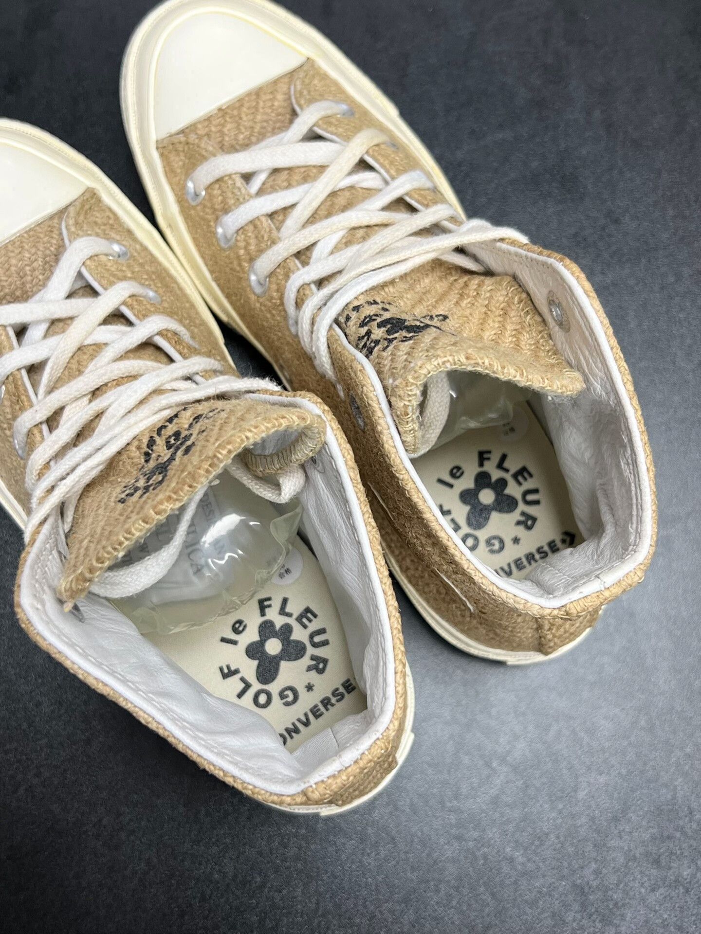 Converse Converse Golf Beige Lowtop Sneakers us_7-5 Women Size US 7.5 / IT 37.5 - 4 Thumbnail