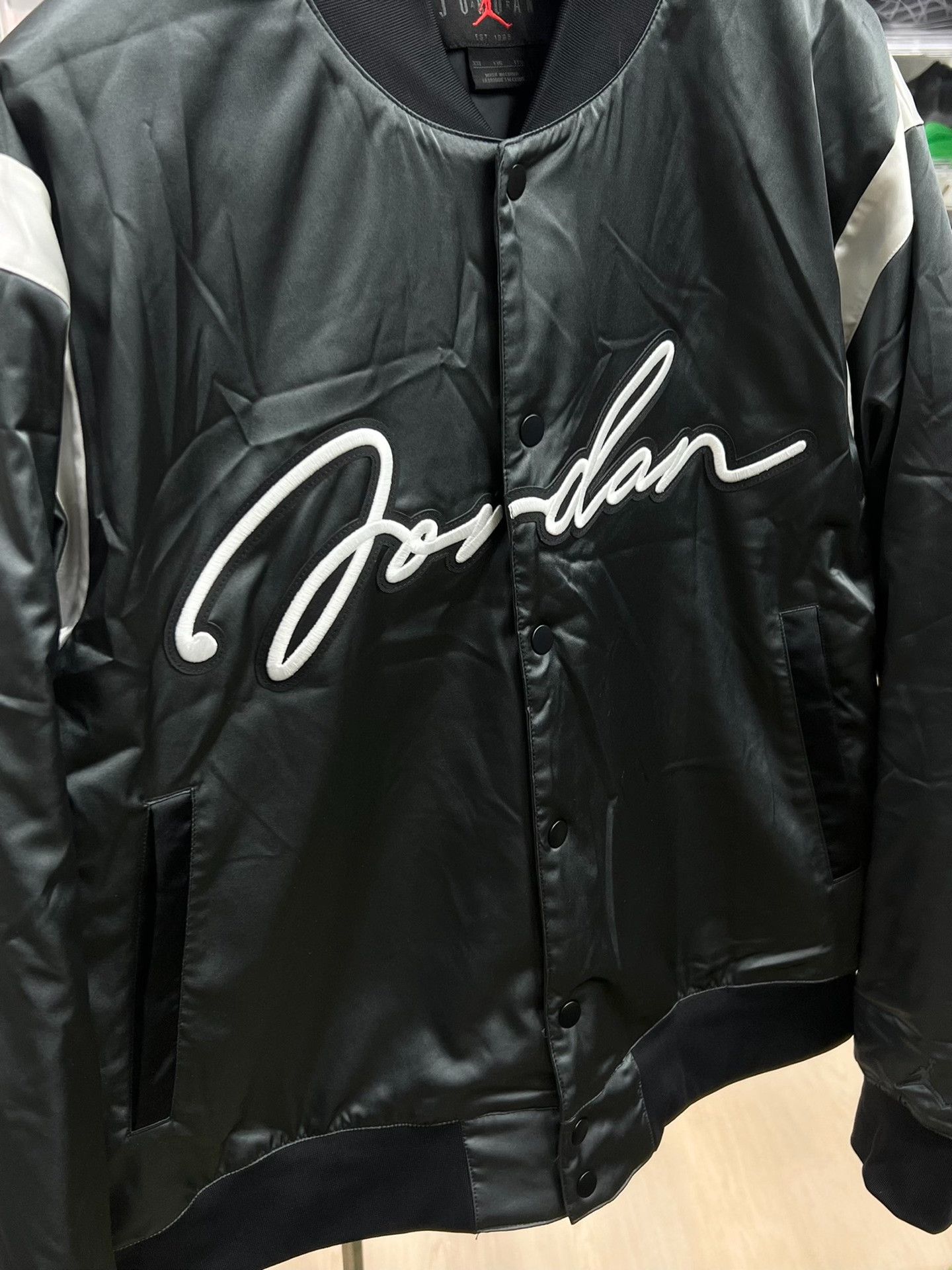 Jordan Brand Jordan Brand Gray Light Jacket xxl Men Size US XXL / EU 58 / 5 - 3 Thumbnail