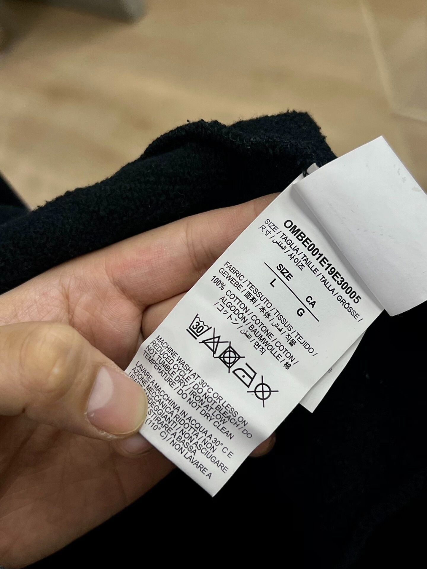 Off-White Off-White White Hoodie l Men Size US L / EU 52-54 / 3 - 6 Thumbnail