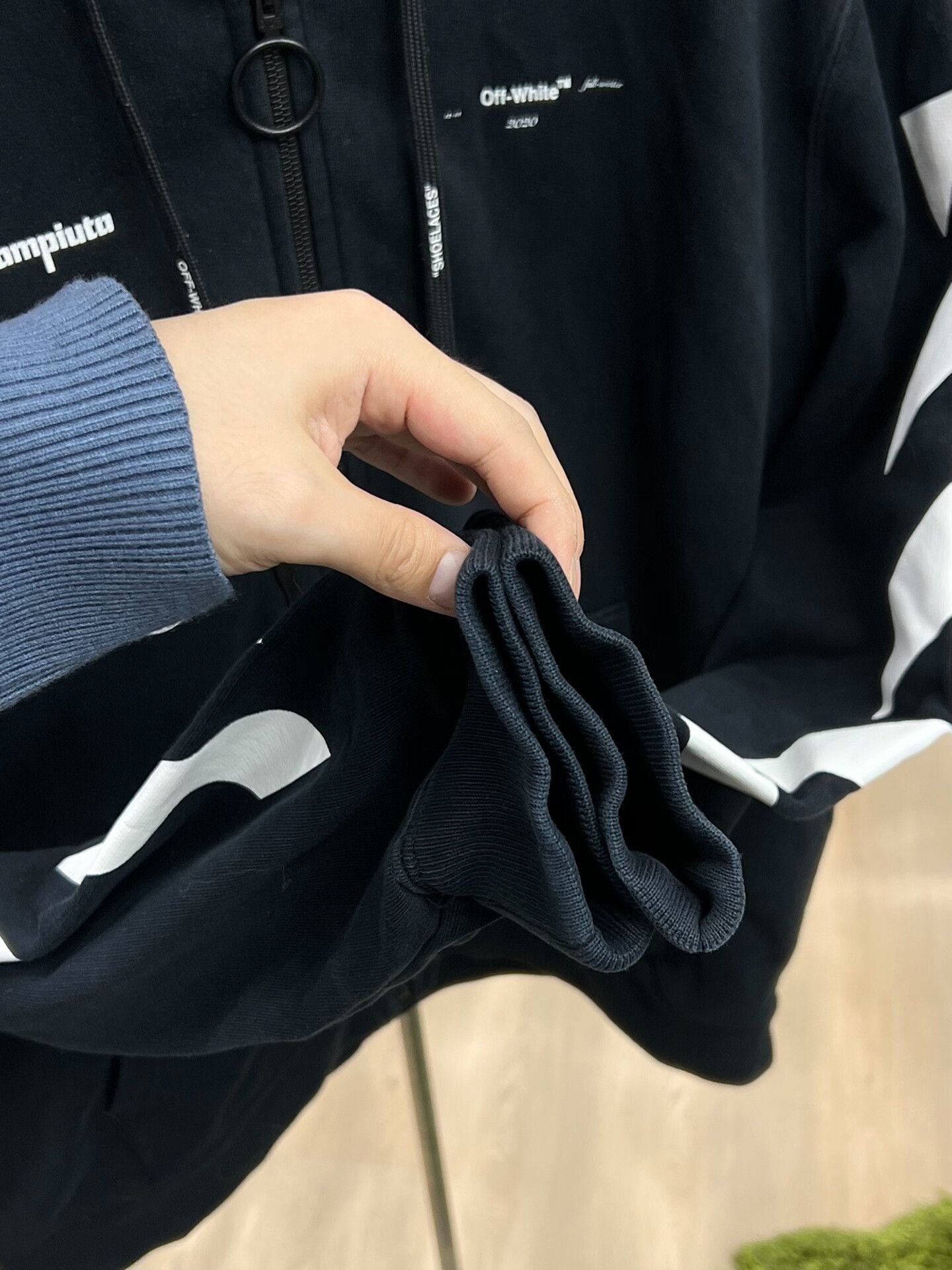Off-White Off-White White Hoodie l Men Size US L / EU 52-54 / 3 - 3 Thumbnail