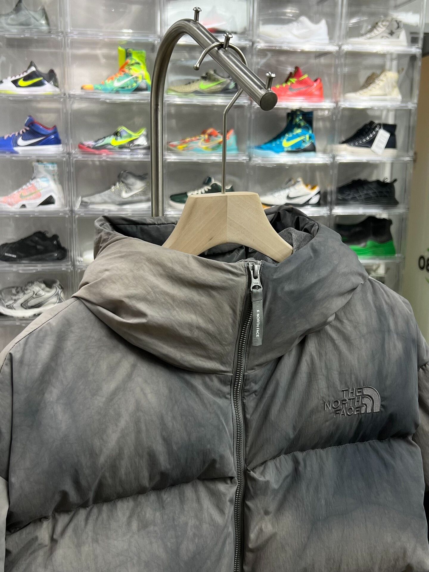 The North Face The North Face Down Tie-Dye Multi Heavy Coat xl Men Size US XL / EU 56 / 4 - 2 Thumbnail