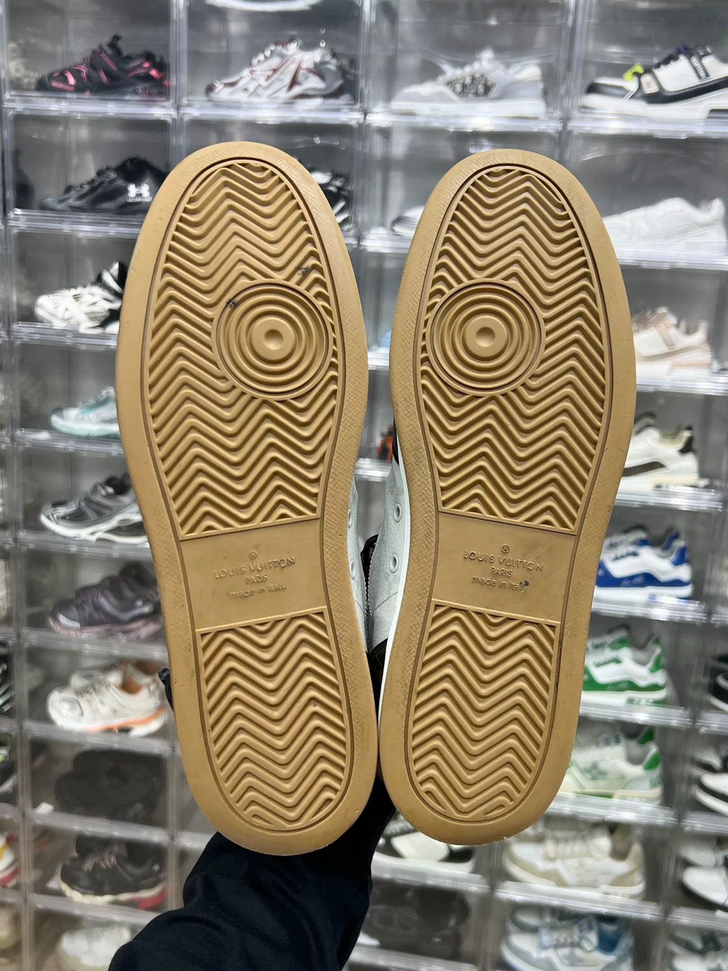 Louis Vuitton Louis Vuitton Patchwork Hitop Sneakers 10.5 Men Size US 10.5 / EU 43-44 - 8 Thumbnail