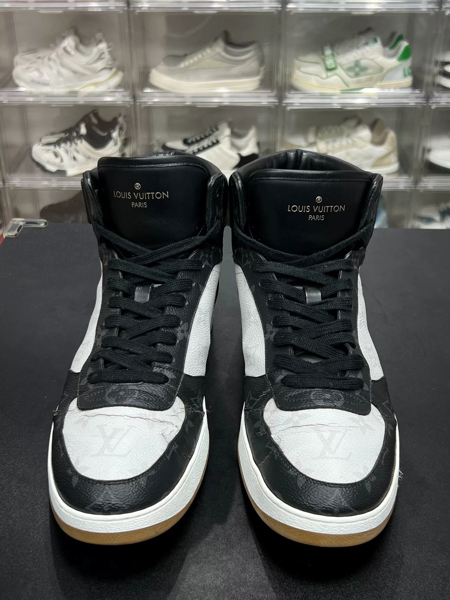 Louis Vuitton Louis Vuitton Patchwork Hitop Sneakers 10.5 Men Size US 10.5 / EU 43-44 - 2 Thumbnail