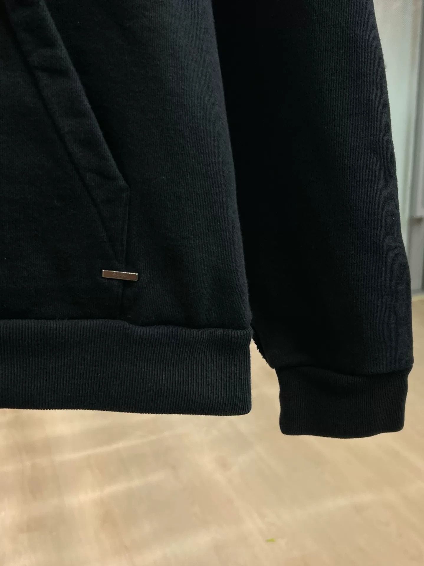 Louis Vuitton Louis Vuitton Hoodie l Men Size US L / EU 52-54 / 3 - 2 Thumbnail