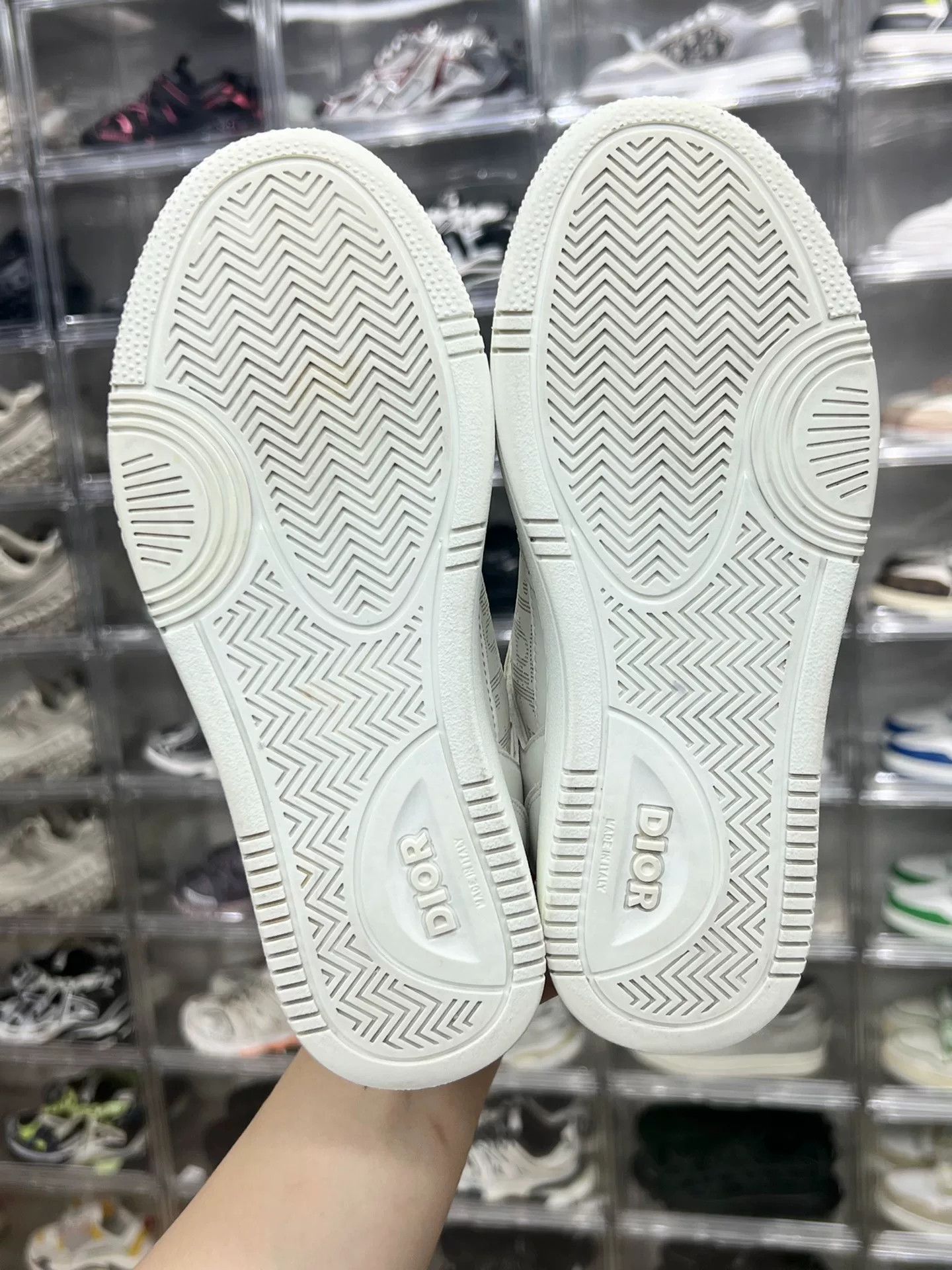 Dior Dior White Lowtop Sneakers us_6 Women Size US 6 / IT 36 - 8 Thumbnail