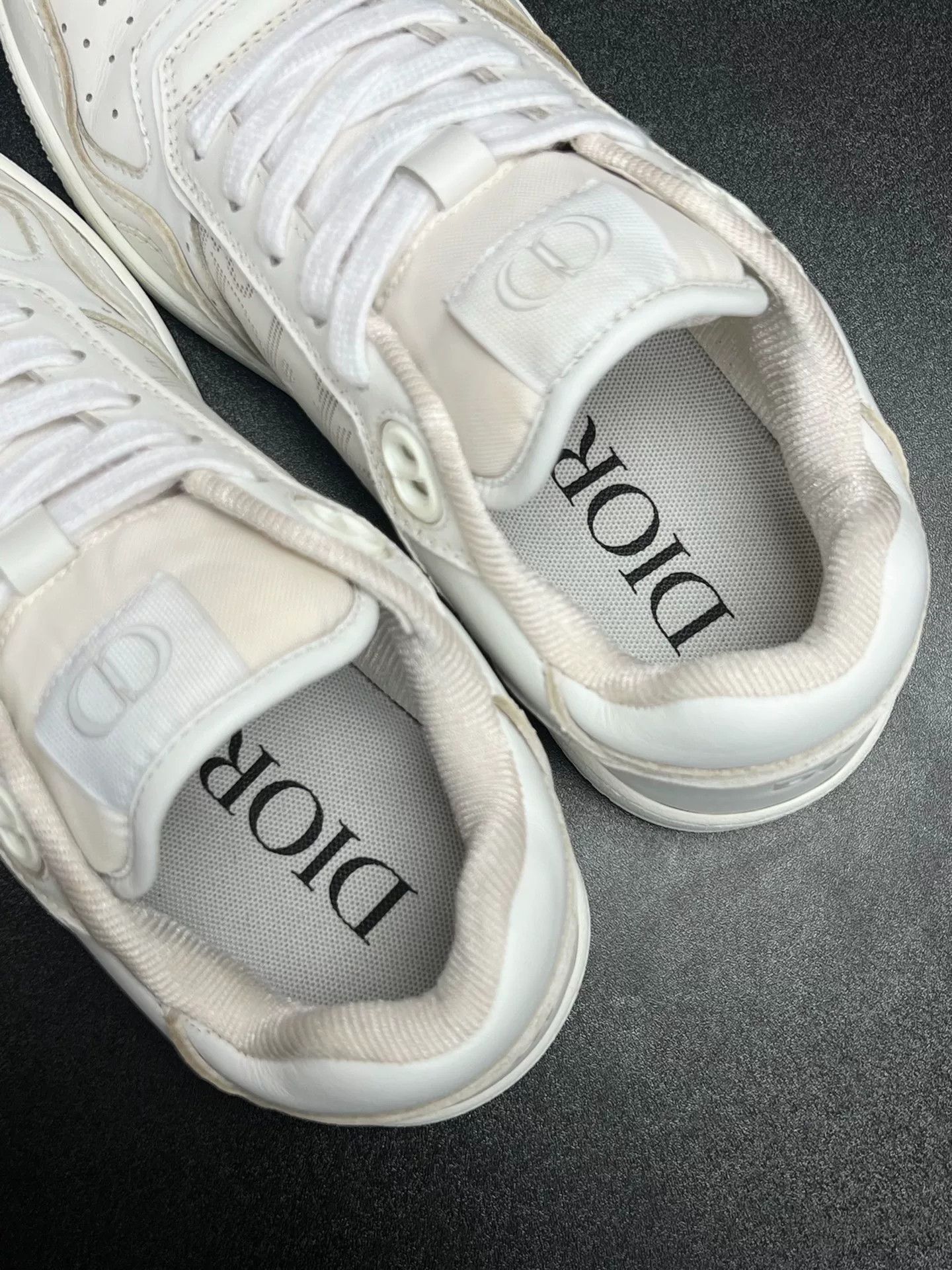 Dior Dior White Lowtop Sneakers us_6 Women Size US 6 / IT 36 - 4 Thumbnail