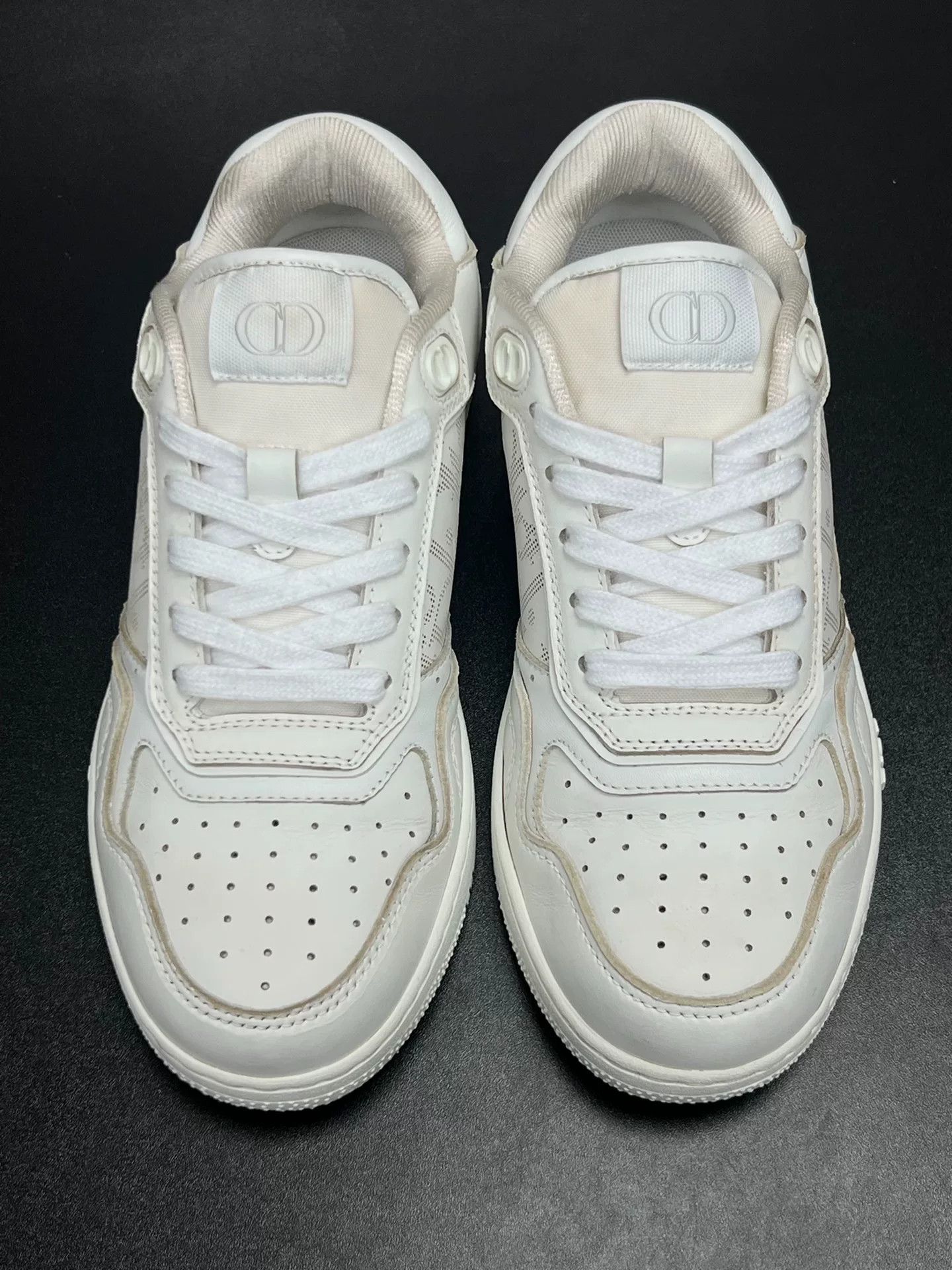 Dior Dior White Lowtop Sneakers us_6 Women Size US 6 / IT 36 - 3 Thumbnail