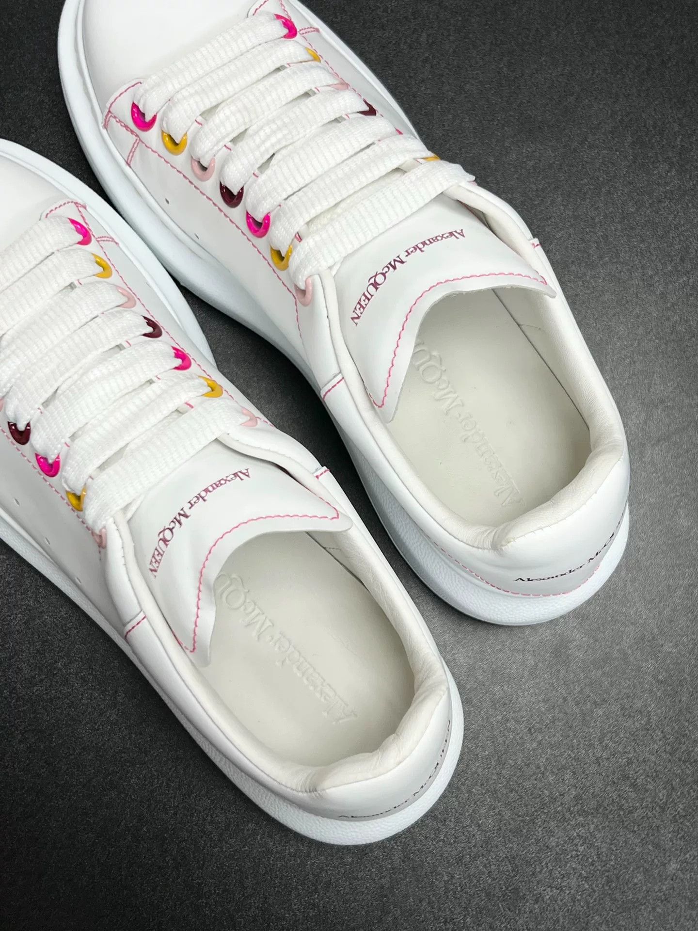 Alexander McQueen Alexander McQueen Multi Lowtop Sneakers us_7 Women Size US 7 / IT 37 - 4 Thumbnail