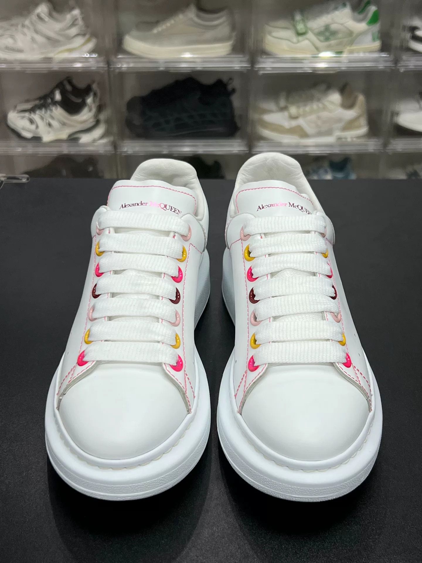 Alexander McQueen Alexander McQueen Multi Lowtop Sneakers us_7 Women Size US 7 / IT 37 - 2 Thumbnail