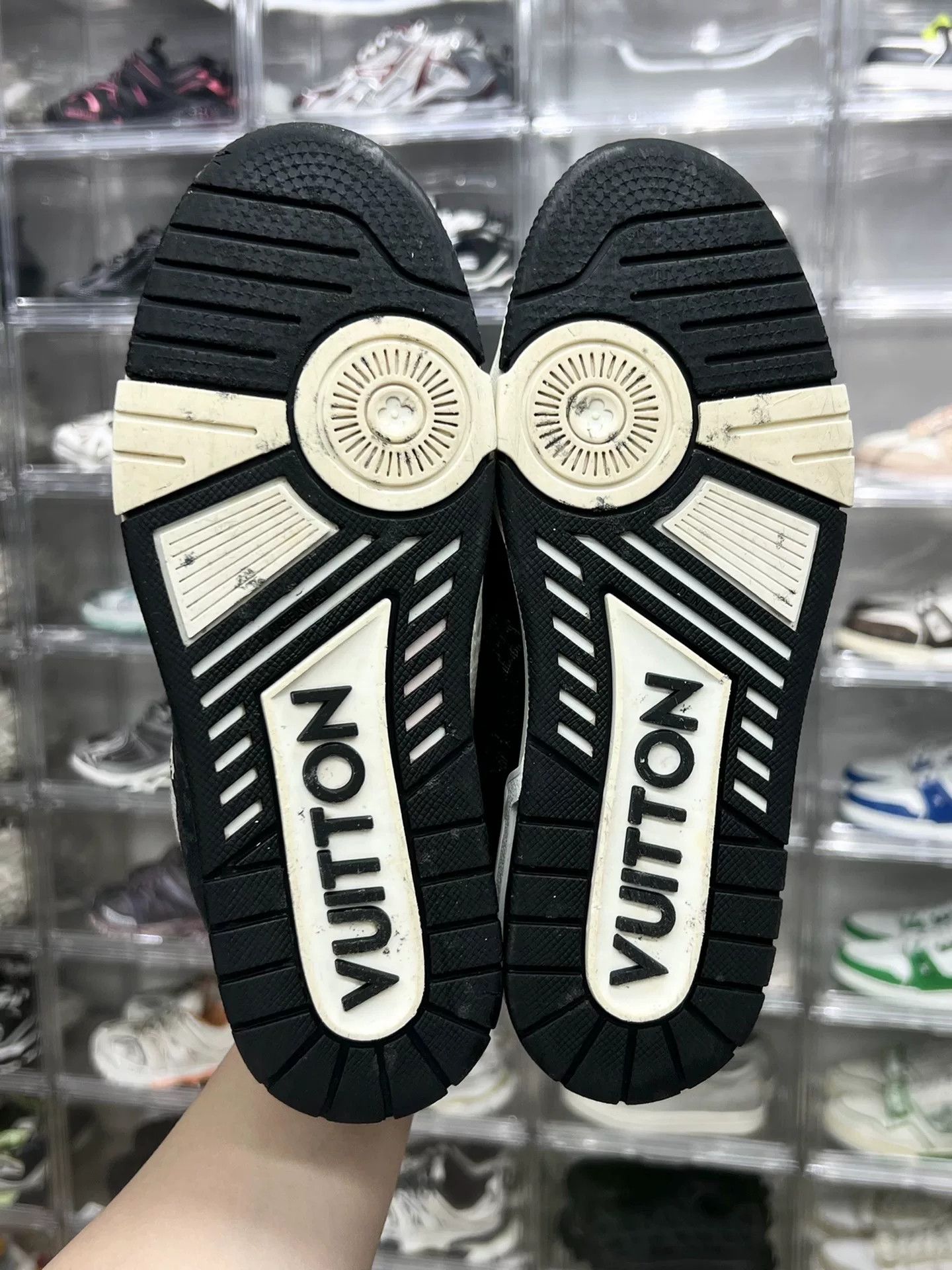 Louis Vuitton Louis Vuitton Training Denim Black Lowtop Sneakers 5 Men Size US 5 / EU 37 - 8 Thumbnail
