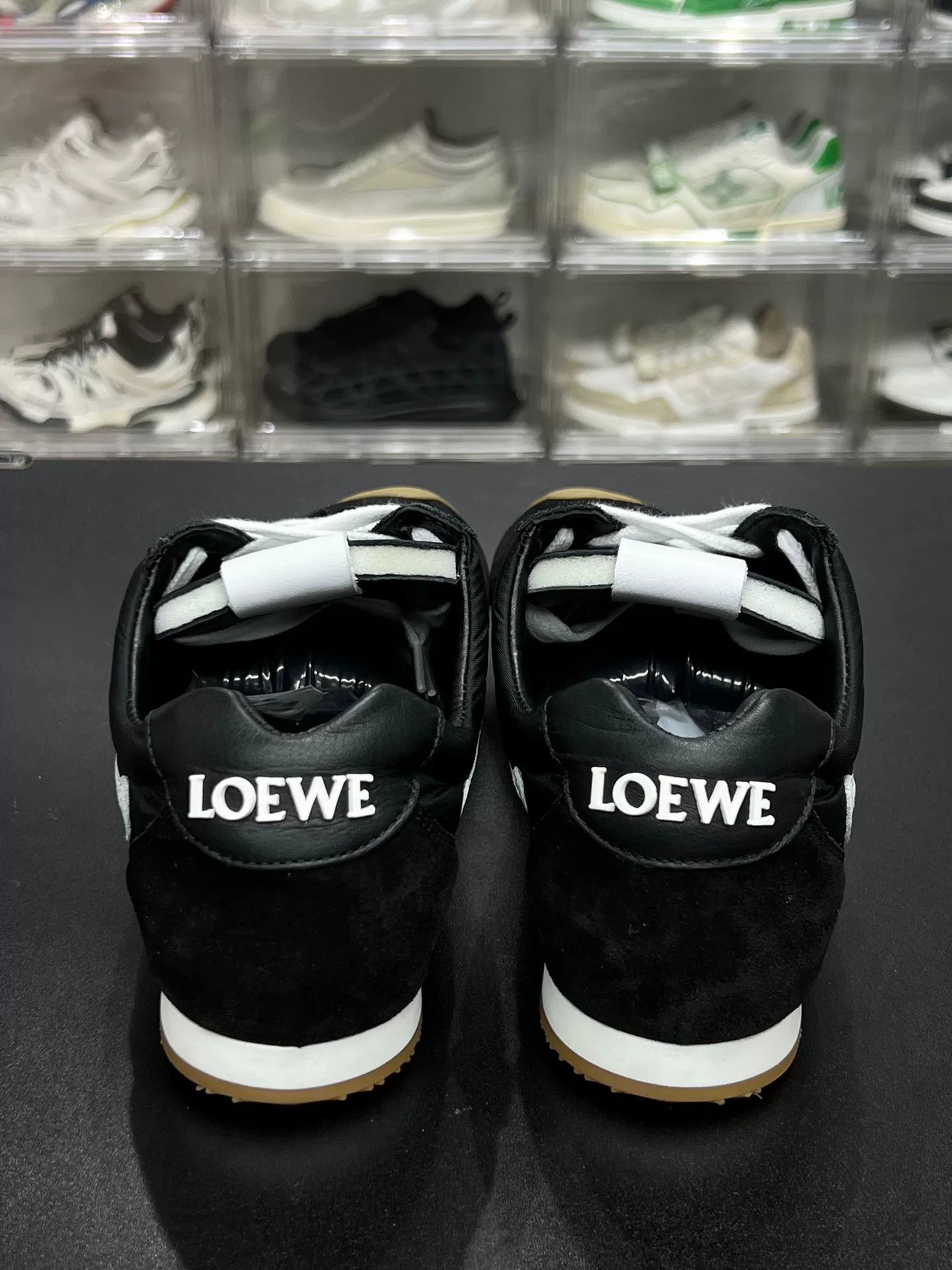 Loewe Loewe Running Black Lowtop Sneakers us_8 Women Size US 8 / IT 38 - 7 Thumbnail