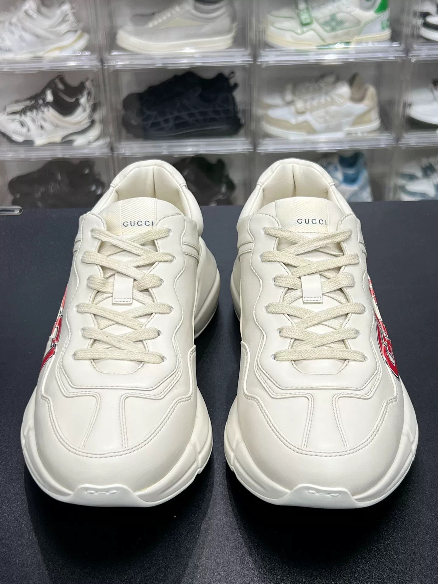 Gucci Gucci Retro Red Lowtop Sneakers 9 Men Size US 9 / EU 42 - 2 Thumbnail