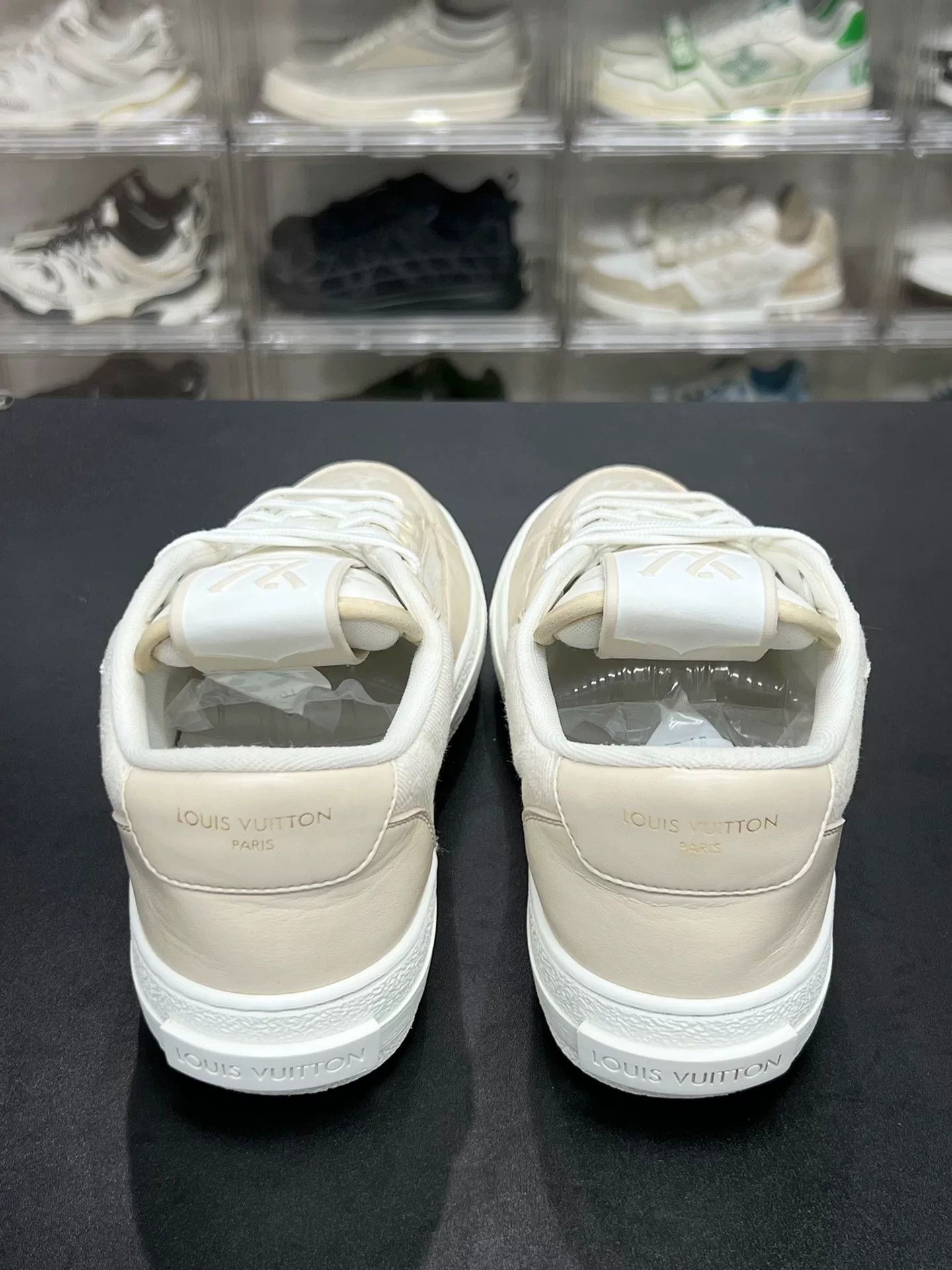 Louis Vuitton Louis Vuitton Denim Lowtop Sneakers us_6-5 Women Size US 6.5 / IT 36.5 - 7 Thumbnail