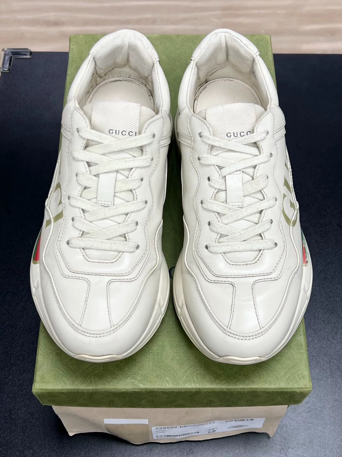 Gucci Gucci Retro Lowtop Sneakers us_8-5 Women Size US 8.5 / IT 38.5 - 3 Thumbnail