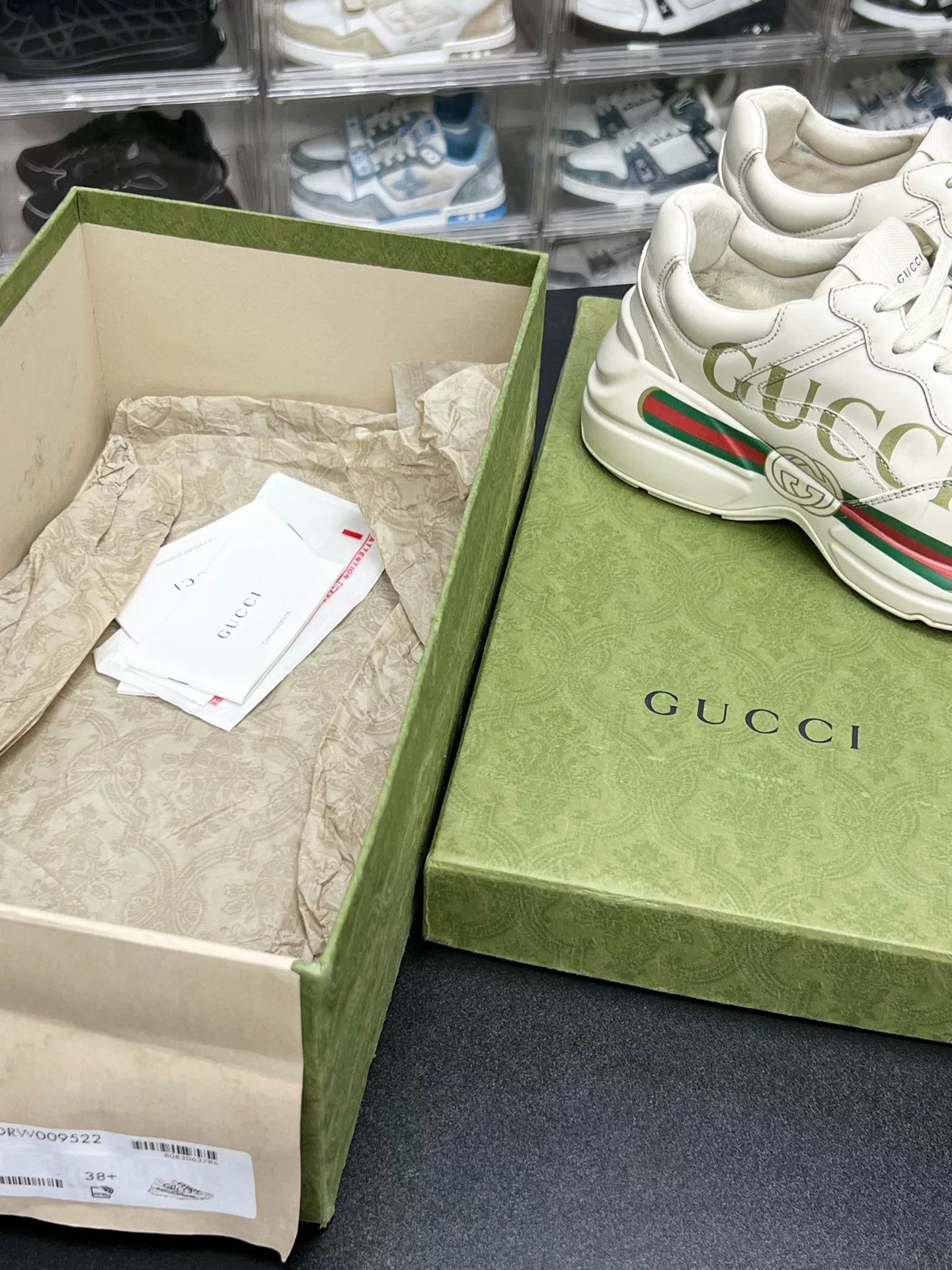 Gucci Gucci Retro Lowtop Sneakers us_8-5 Women Size US 8.5 / IT 38.5 - 9 Thumbnail