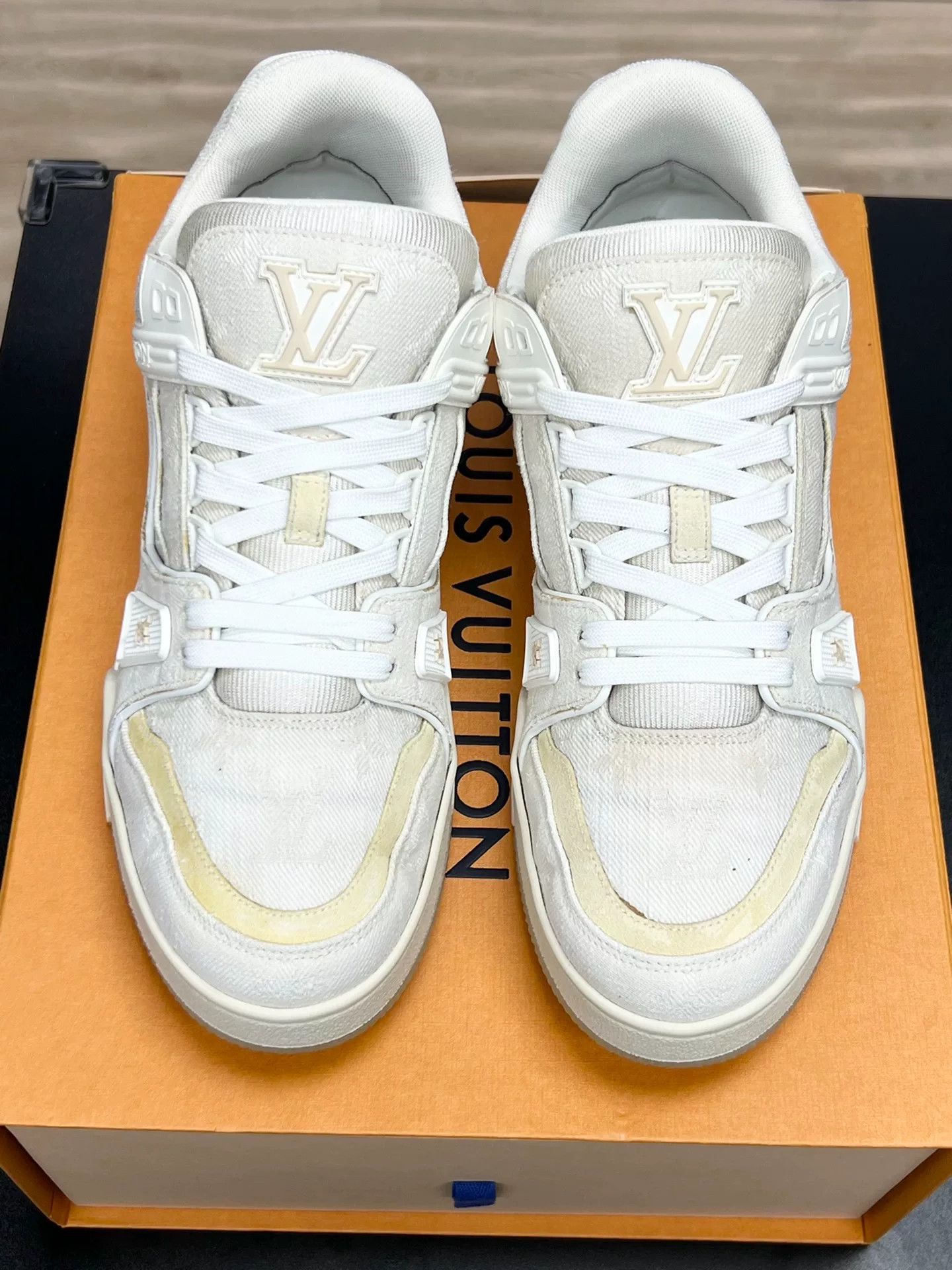 Louis Vuitton Louis Vuitton Training Denim White Lowtop Sneakers 9 Men Size US 9 / EU 42 - 3 Thumbnail