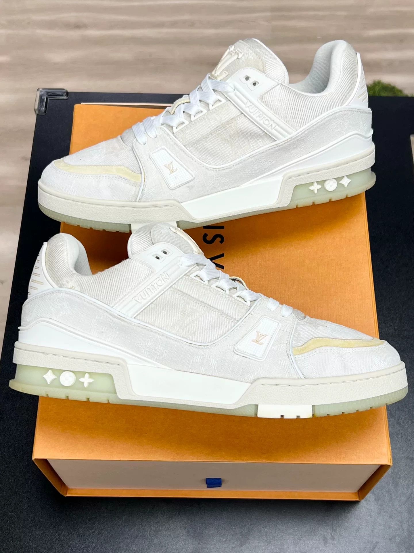Louis Vuitton Louis Vuitton Training Denim White Lowtop Sneakers 9 Men Size US 9 / EU 42 - 5 Thumbnail
