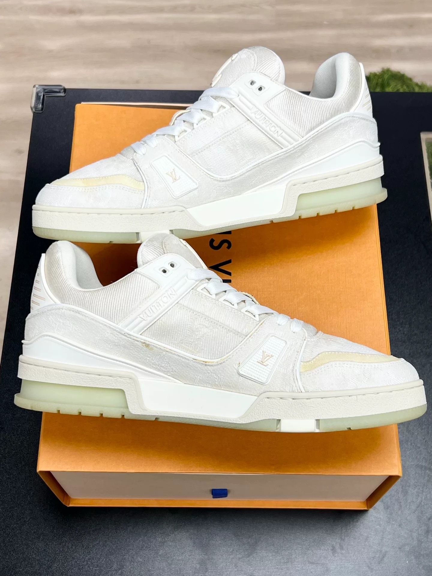 Louis Vuitton Louis Vuitton Training Denim White Lowtop Sneakers 9 Men Size US 9 / EU 42 - 6 Thumbnail