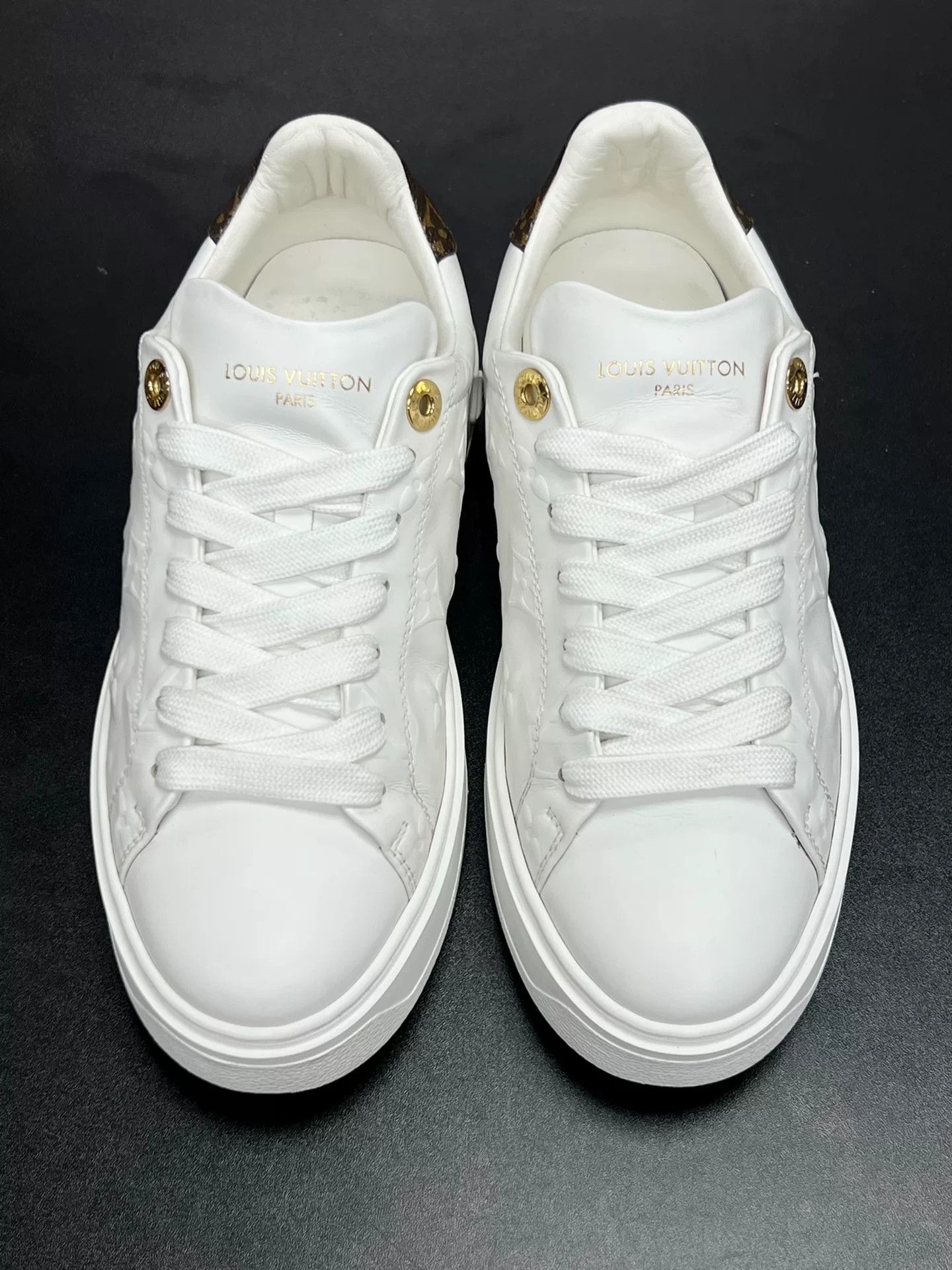 Louis Vuitton Louis Vuitton Lowtop Sneakers us_6 Women Size US 6 / IT 36 - 3 Thumbnail