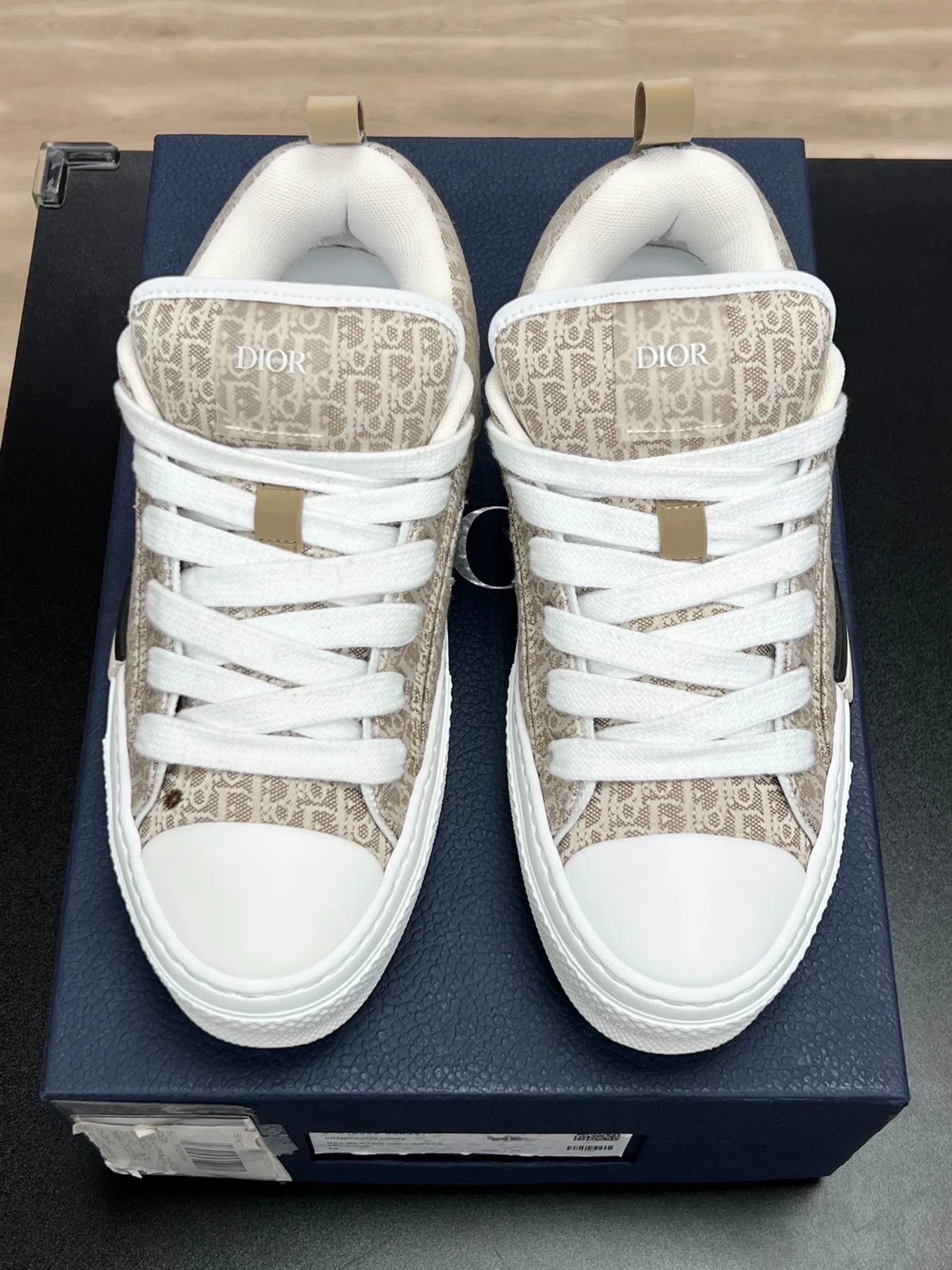 Dior Dior Lowtop Sneakers 9 Men Size US 9 / EU 42 - 3 Thumbnail