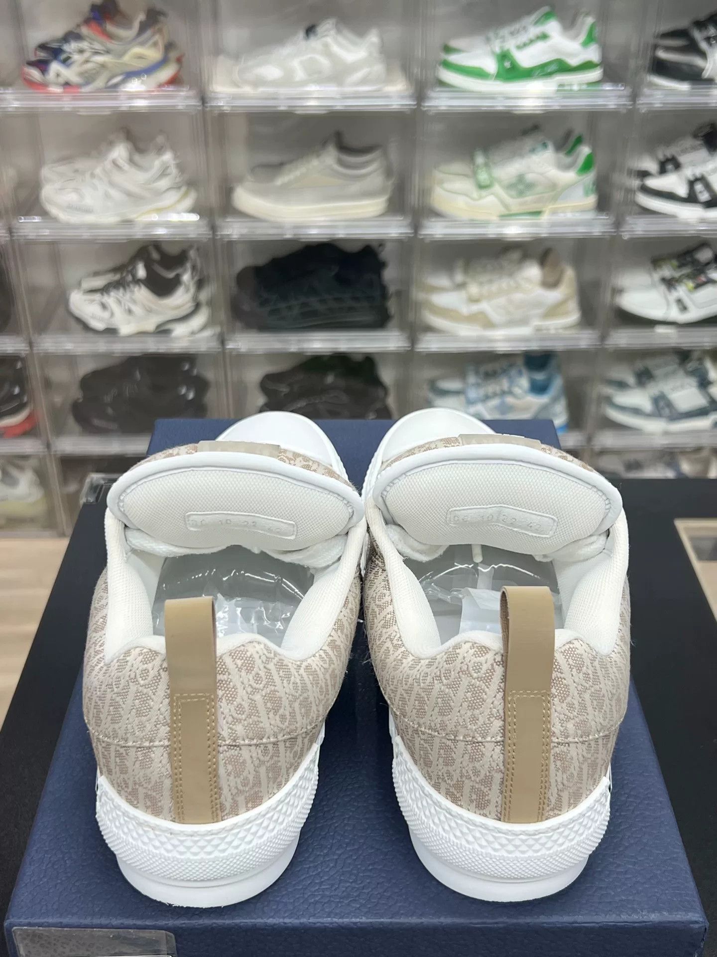 Dior Dior Lowtop Sneakers 9 Men Size US 9 / EU 42 - 7 Thumbnail
