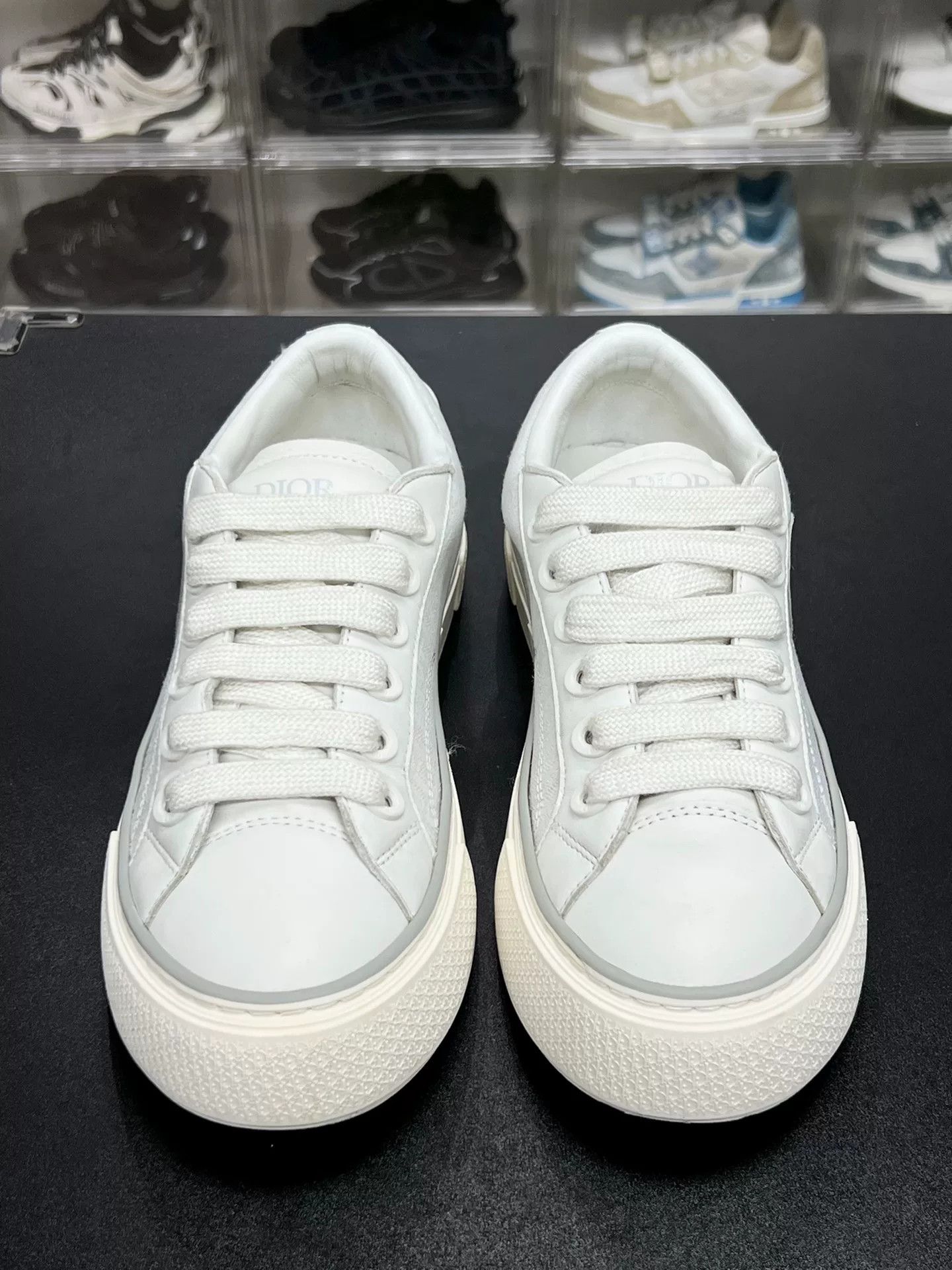Dior Dior Limited White Lowtop Sneakers 8 Men Size US 8 / EU 41 - 2 Thumbnail