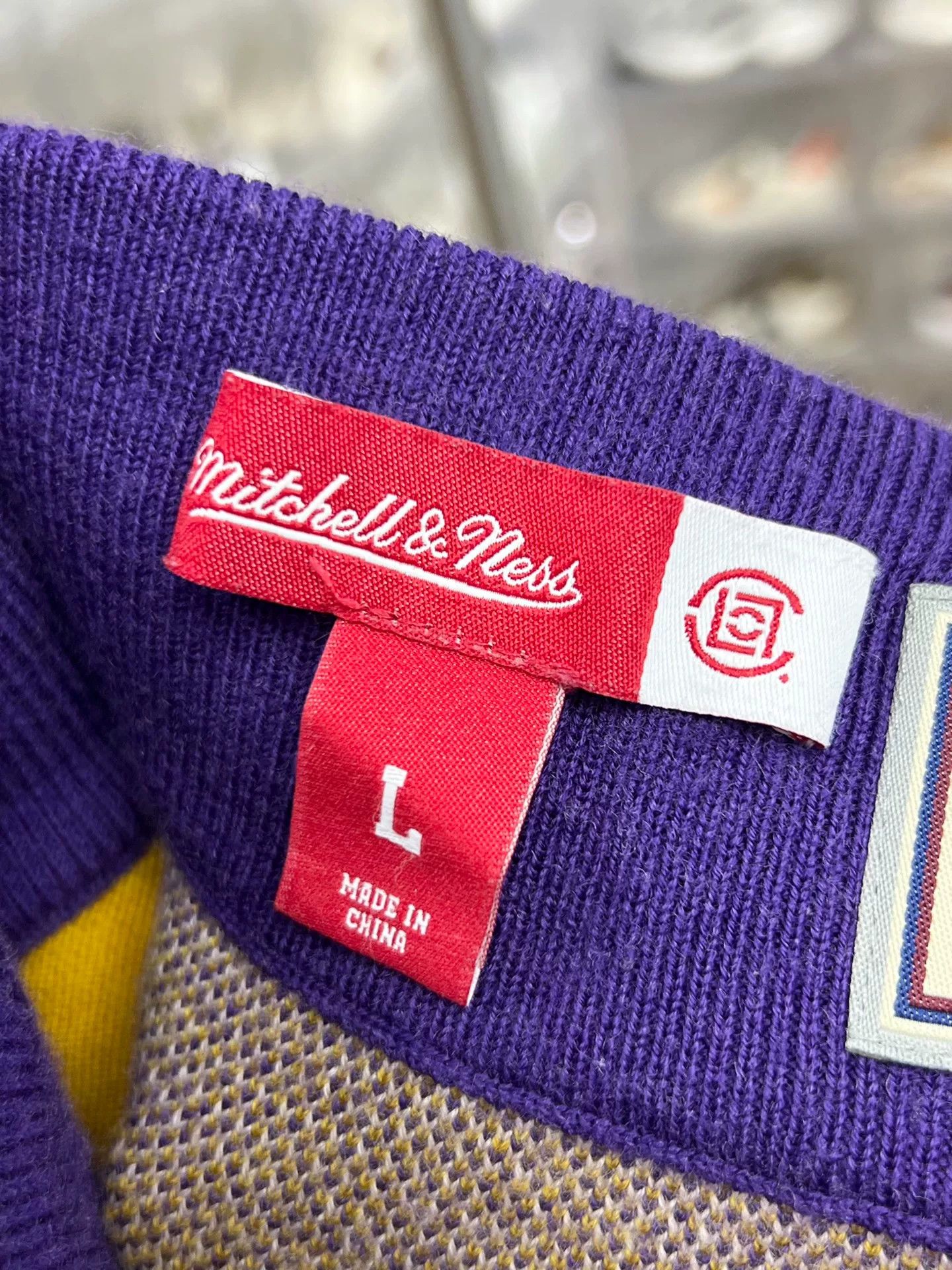 Mitchell & Ness Mitchell & Ness Purple Shorts 34 Men Size US 34 / EU 50 - 5 Thumbnail