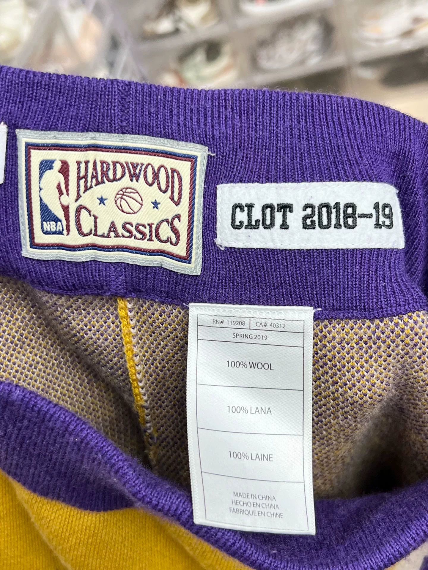 Mitchell & Ness Mitchell & Ness Purple Shorts 34 Men Size US 34 / EU 50 - 6 Thumbnail