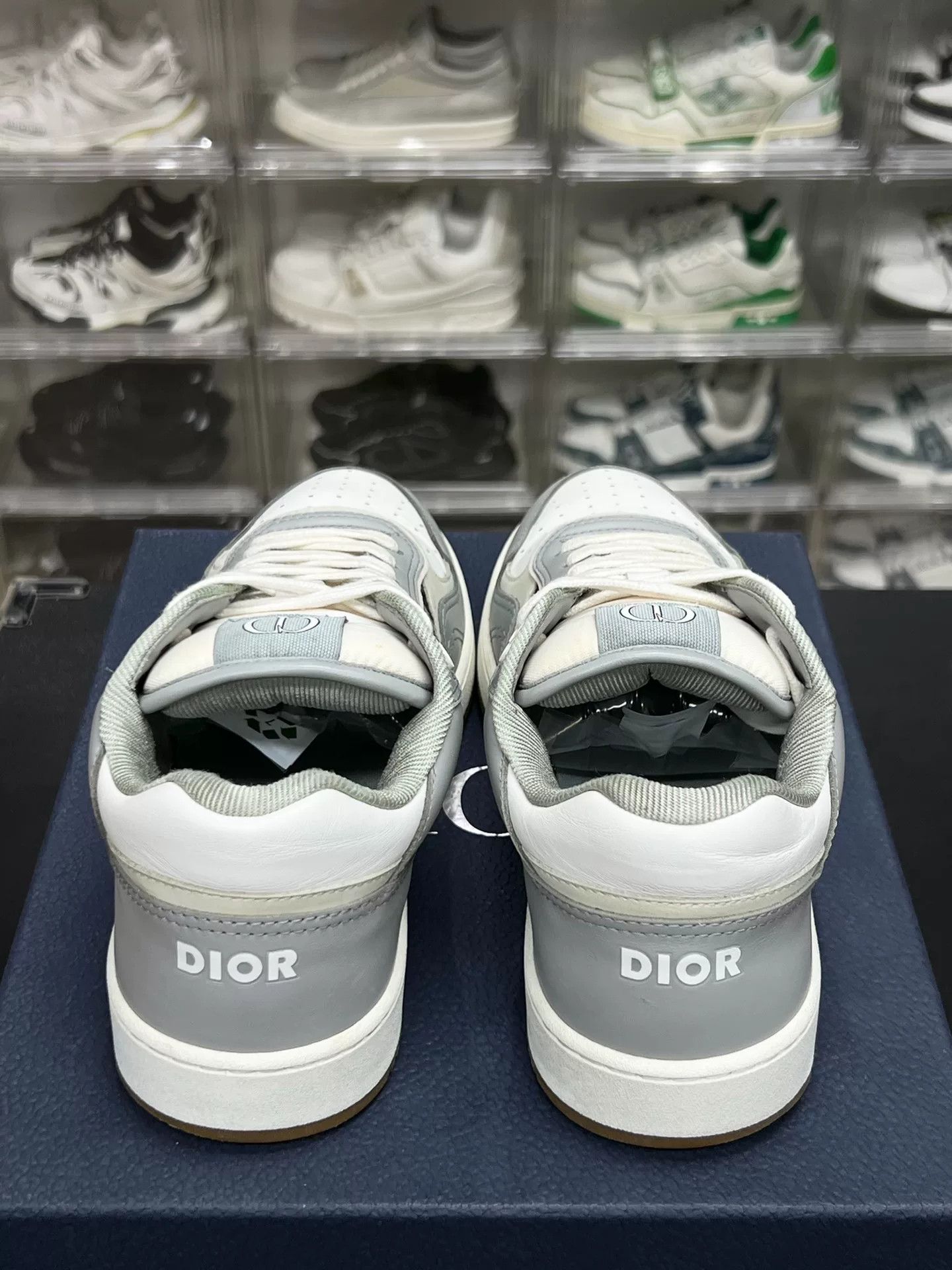 Dior Dior Printed White Lowtop Sneakers 6 Men Size US 6 / EU 39 - 7 Thumbnail