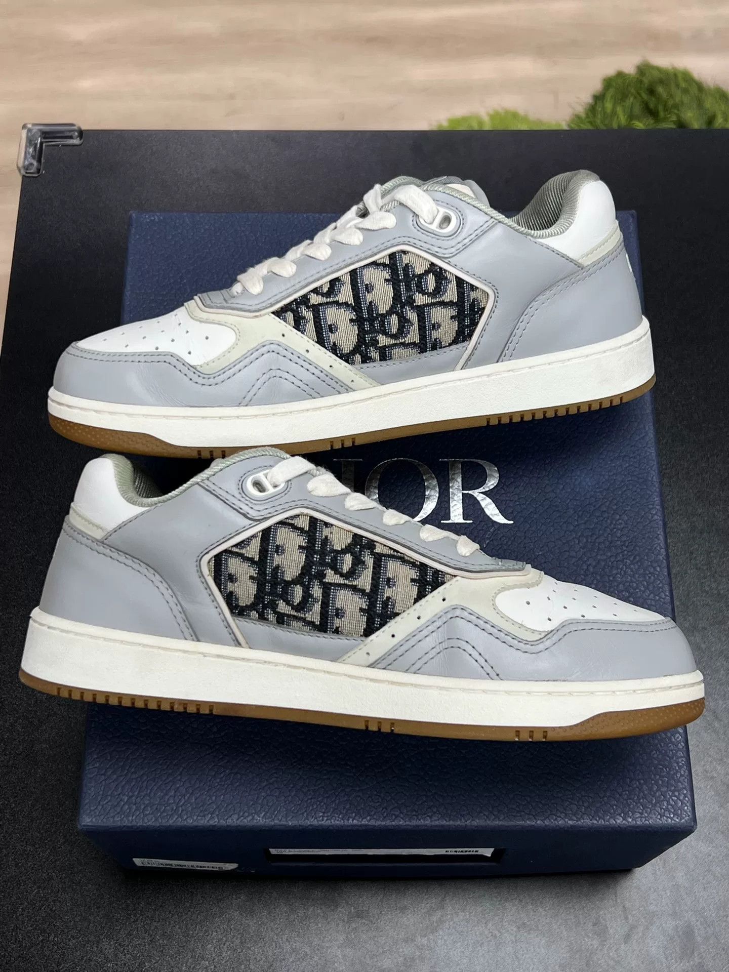 Dior Dior Printed White Lowtop Sneakers 6 Men Size US 6 / EU 39 - 6 Thumbnail