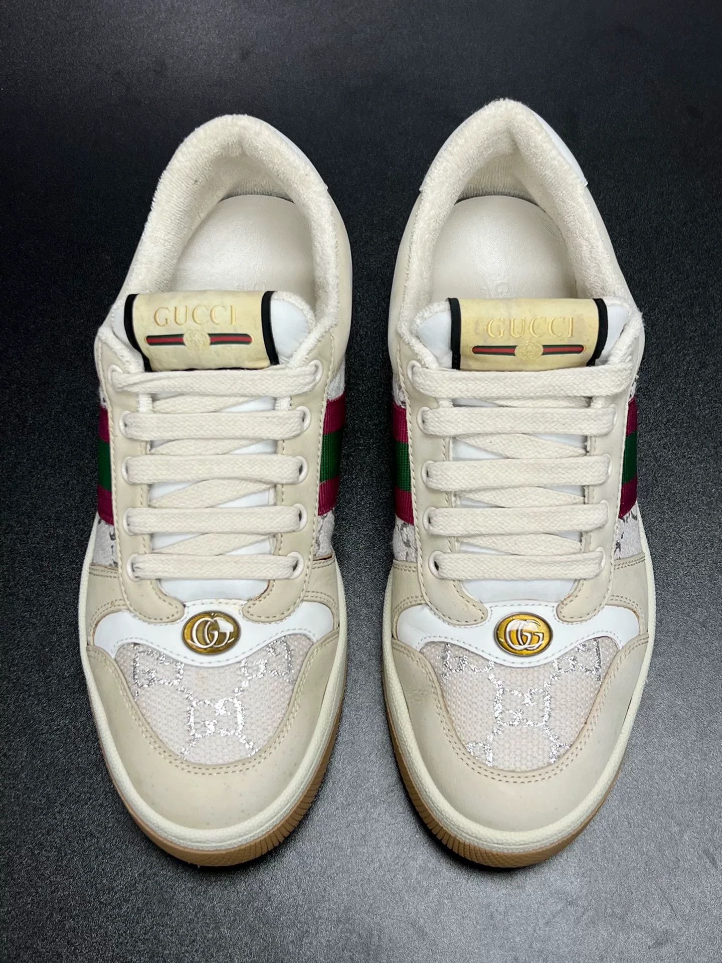 Gucci Gucci Beige Lowtop Sneakers us_7 Women Size US 7 / IT 37 - 3 Thumbnail