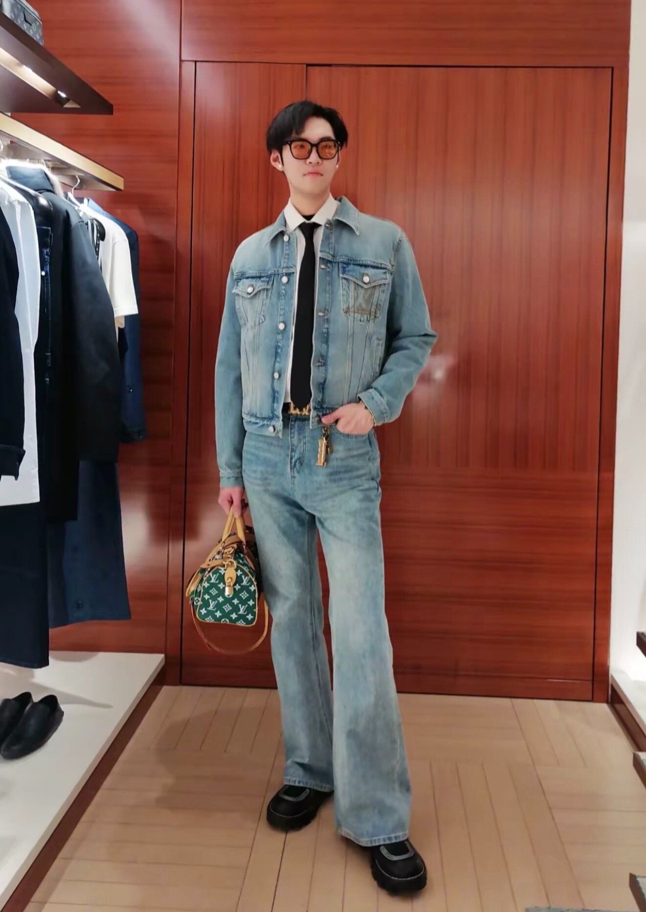 Louis Vuitton Louis Vuitton Staples Edition Denim Jacket 46 Size US S / EU 44-46 / 1 - 4 Thumbnail