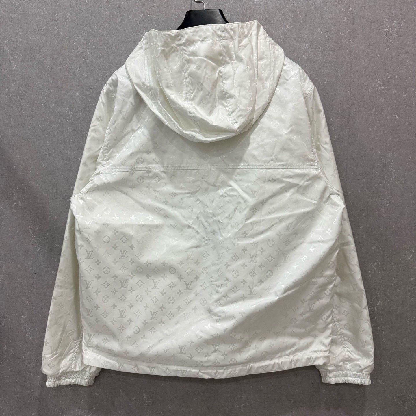 Louis Vuitton Louis Vuitton Monogram Reversible Windbreaker 50 Size US M / EU 48-50 / 2 - 3 Thumbnail