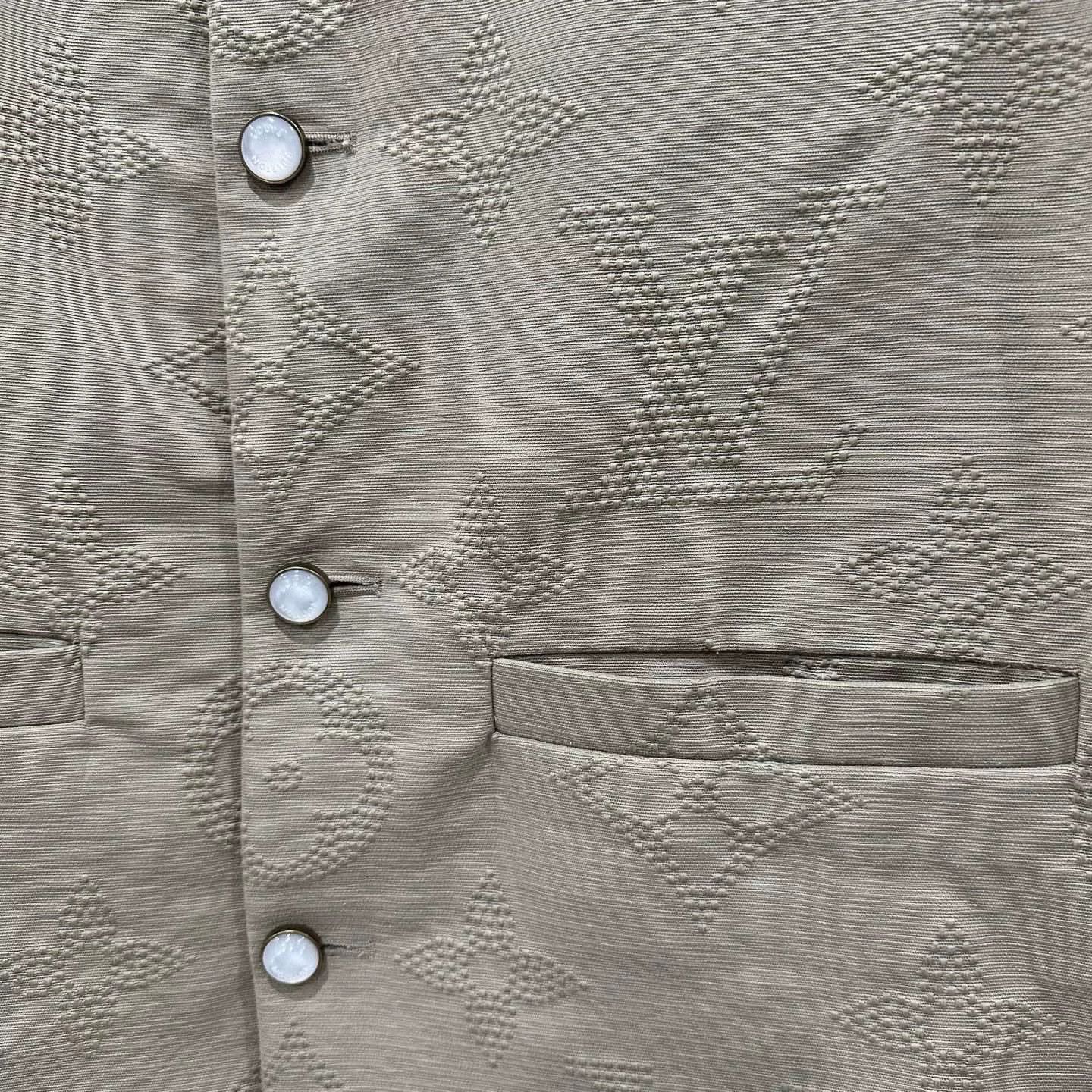 Louis Vuitton Louis Vuitton Monogram Embossed Denim Jacket 50 Size US M / EU 48-50 / 2 - 4 Thumbnail
