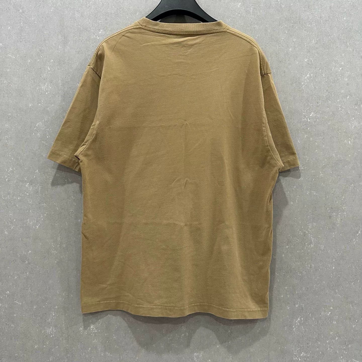 Balenciaga Balenciaga Crest Logo T-Shirt Size M Size US M / EU 48-50 / 2 - 3 Thumbnail